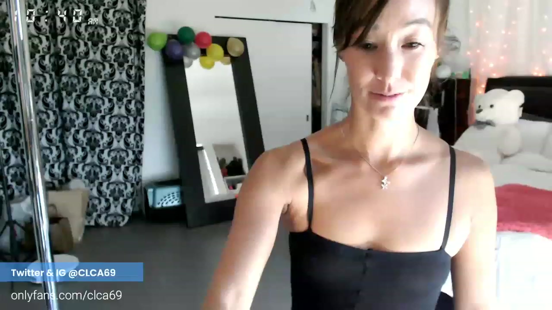 Gallery image thumbnail from Christy_Love's myfreecams stream on, 11/22/2022, 18:47 image 10 of 20