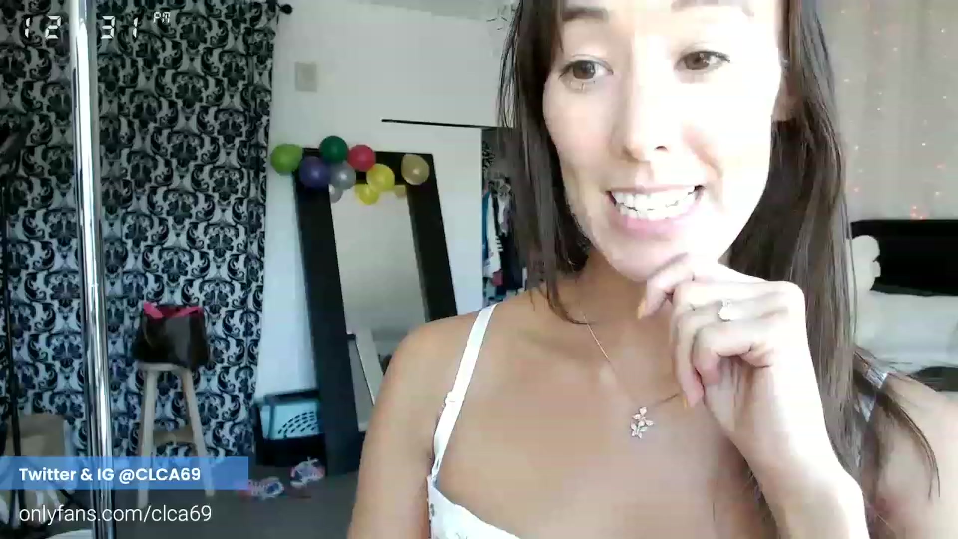 Gallery image thumbnail from Christy_Love's myfreecams stream on, 11/24/2022, 21:17 image 5 of 20