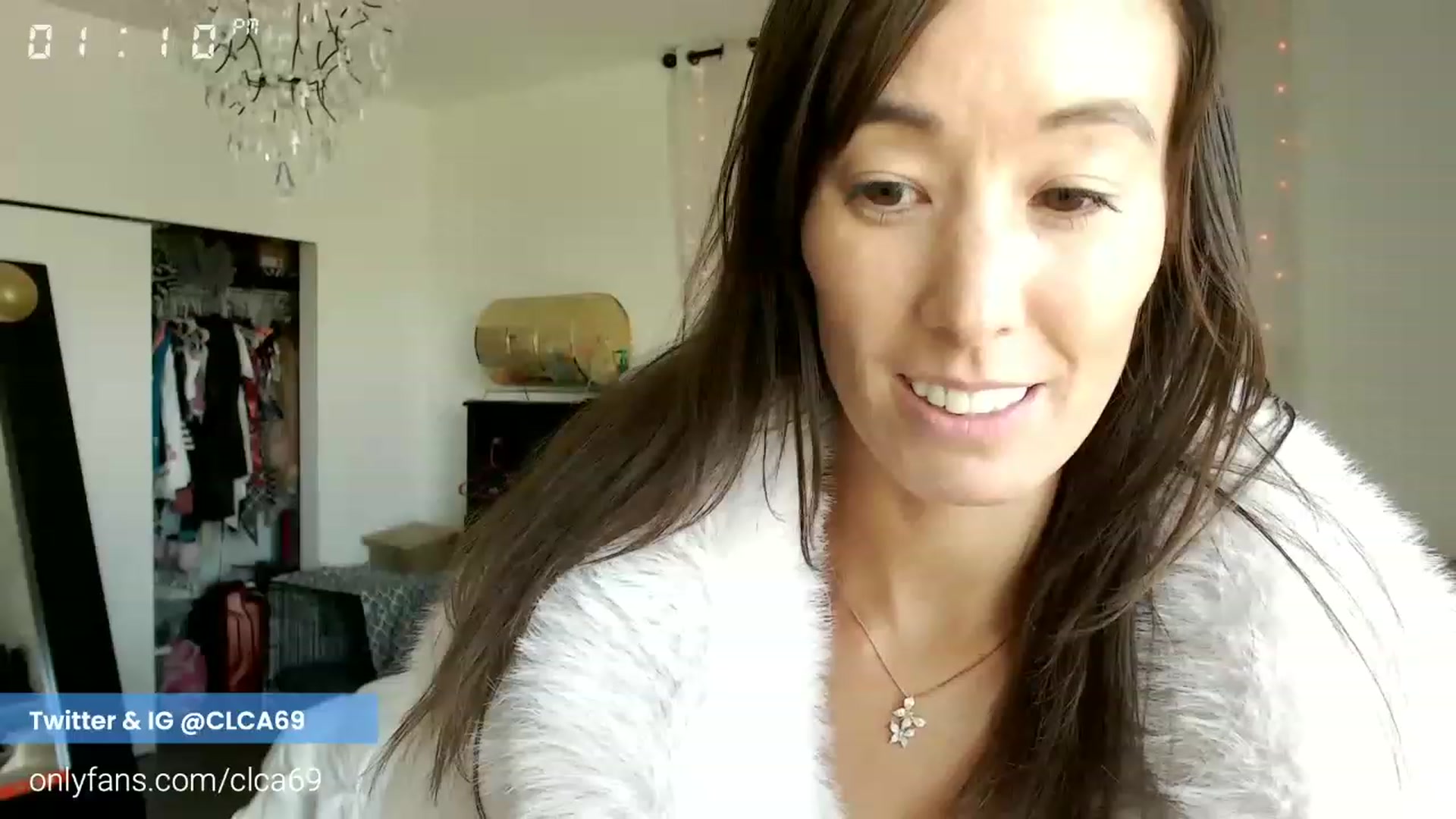 Gallery image thumbnail from Christy_Love's myfreecams stream on, 11/24/2022, 21:17 image 19 of 20