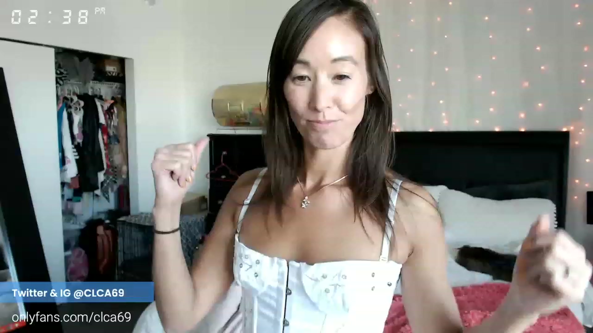 Gallery image thumbnail from Christy_Love's myfreecams stream on, 11/24/2022, 23:02 image 8 of 20