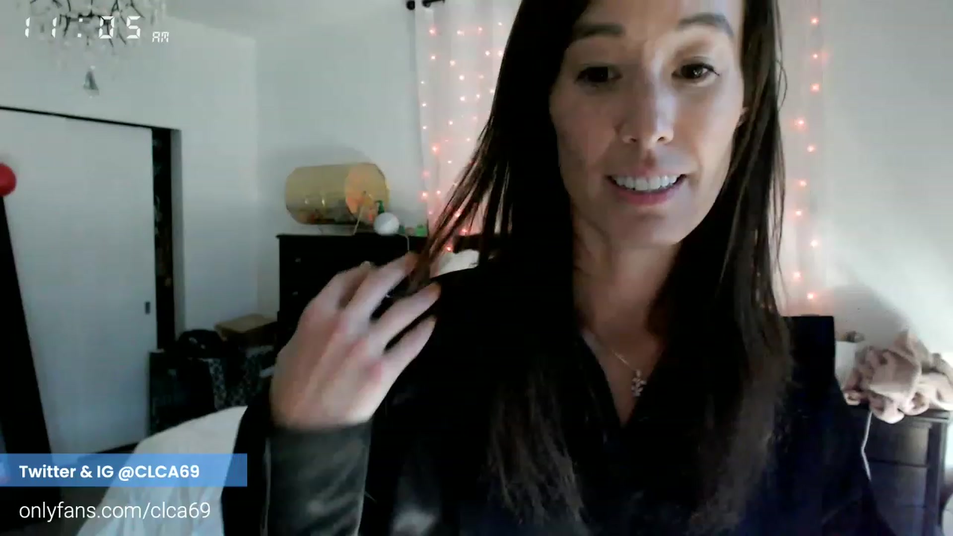 Gallery image thumbnail from Christy_Love's myfreecams stream on, 11/26/2022, 19:07 image 20 of 20