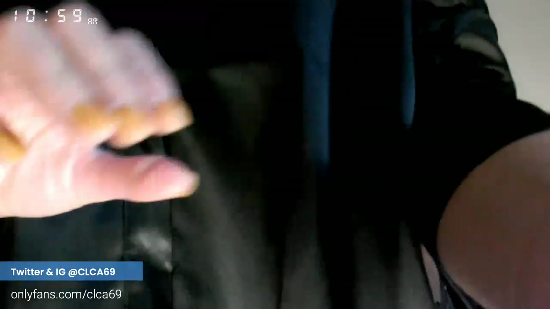 Gallery image thumbnail from Christy_Love's myfreecams stream on, 11/26/2022, 19:07 image 8 of 20