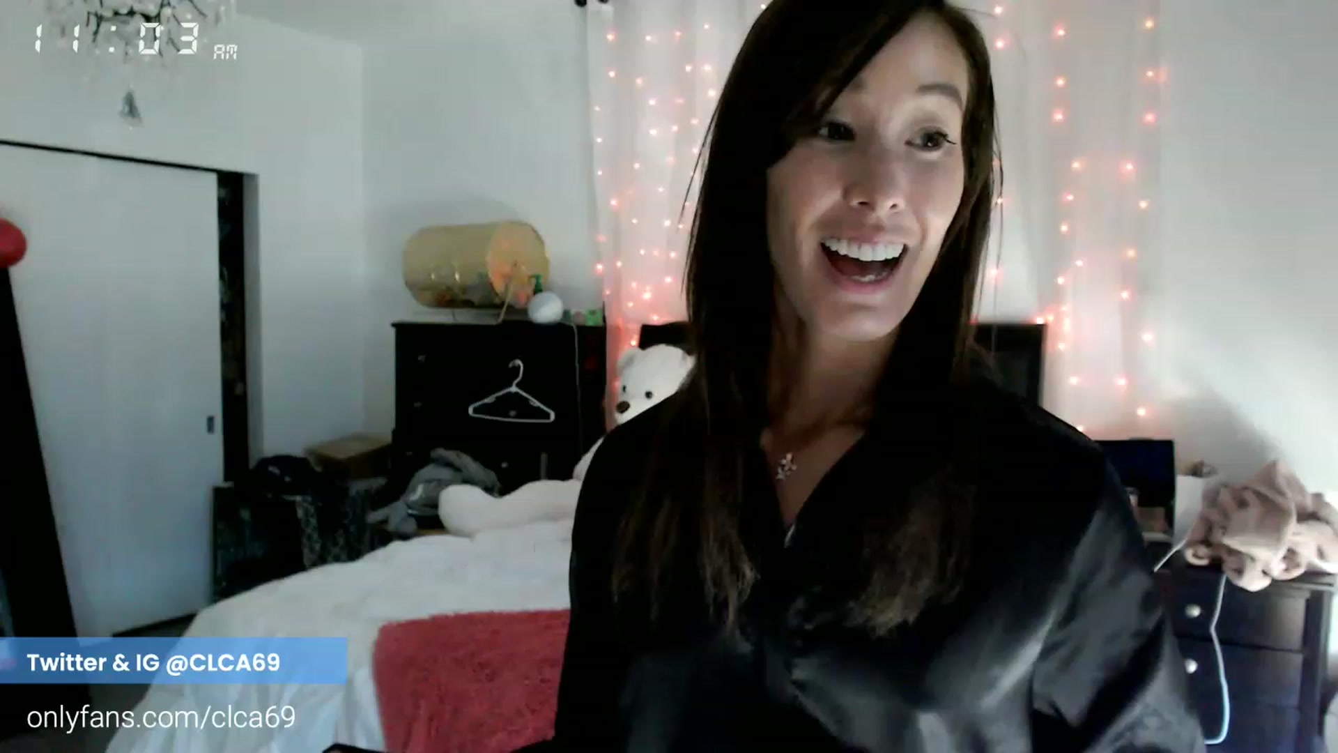 Gallery image thumbnail from Christy_Love's myfreecams stream on, 11/26/2022, 19:07 image 16 of 20