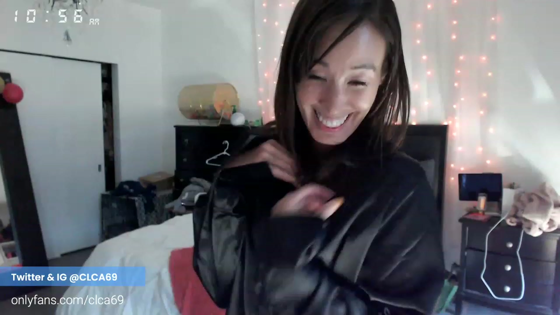 Gallery image thumbnail from Christy_Love's myfreecams stream on, 11/26/2022, 19:07 image 2 of 20