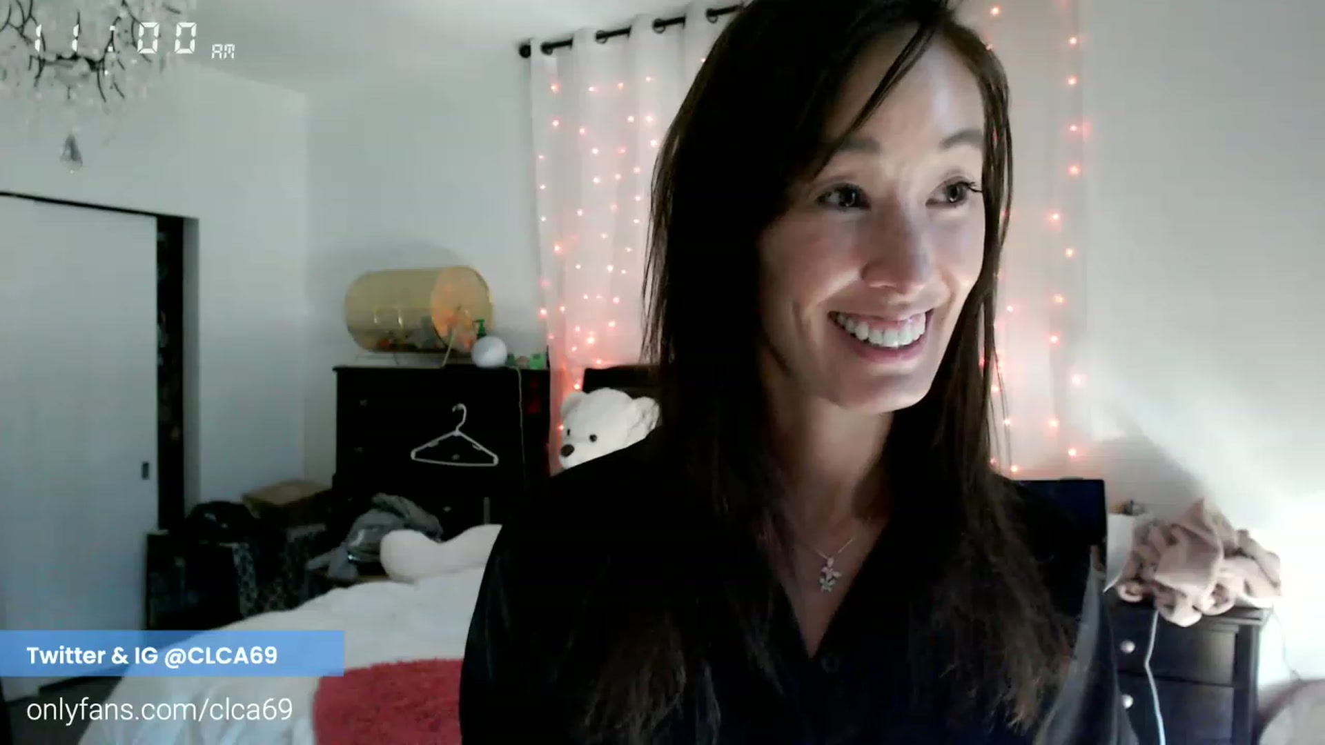Gallery image thumbnail from Christy_Love's myfreecams stream on, 11/26/2022, 19:07 image 10 of 20