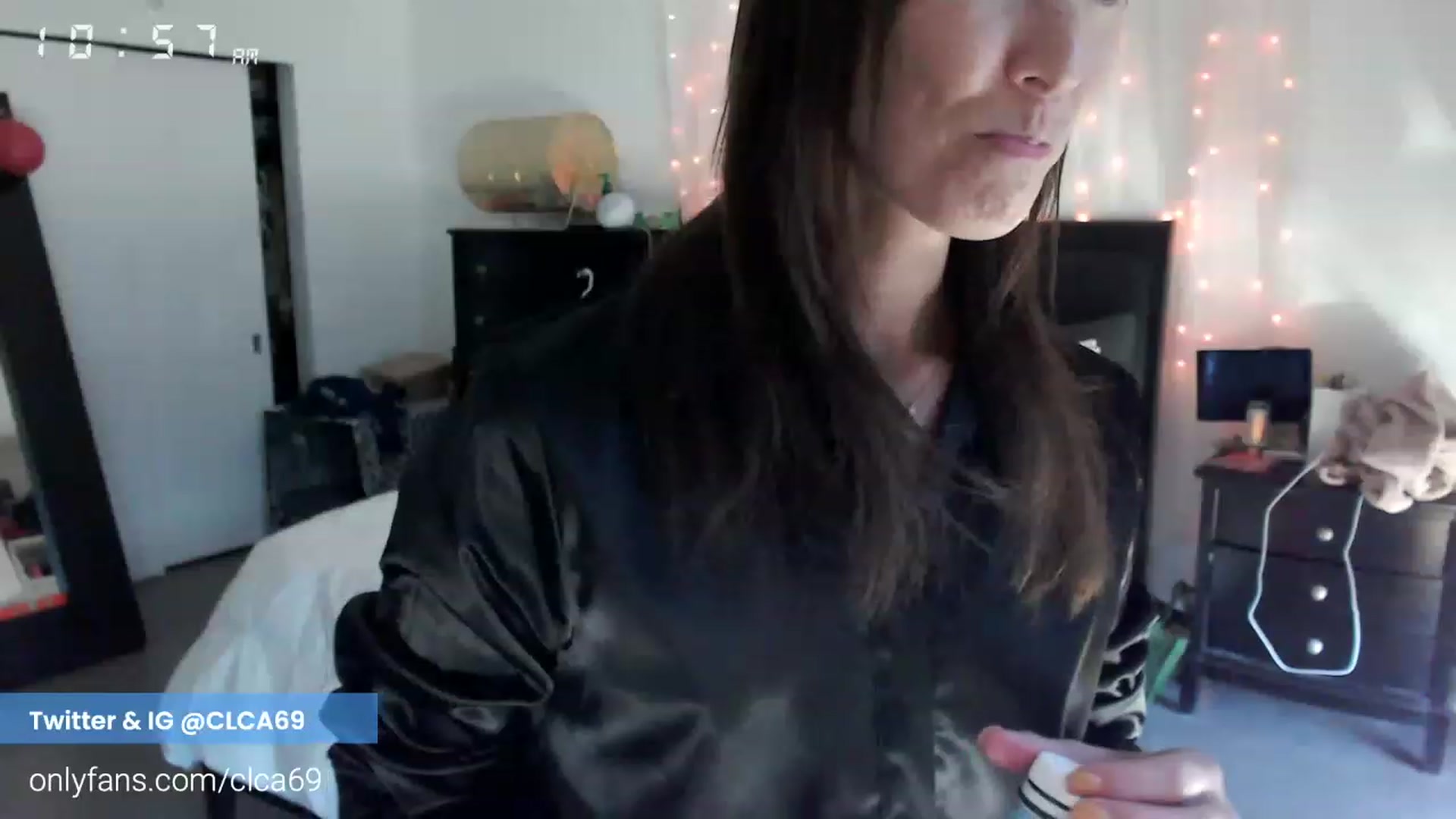 Gallery image thumbnail from Christy_Love's myfreecams stream on, 11/26/2022, 19:07 image 4 of 20