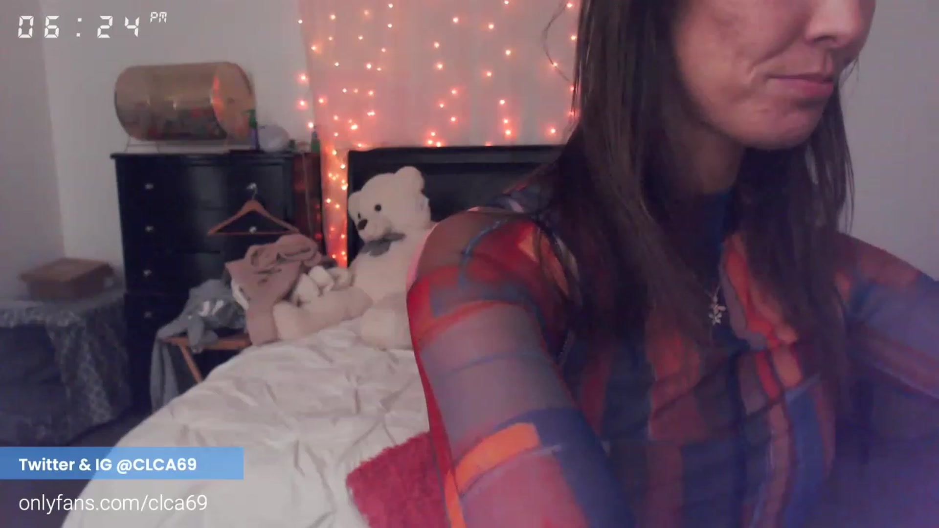 Gallery image thumbnail from Christy_Love's myfreecams stream on, 11/27/2022, 02:30 image 17 of 20
