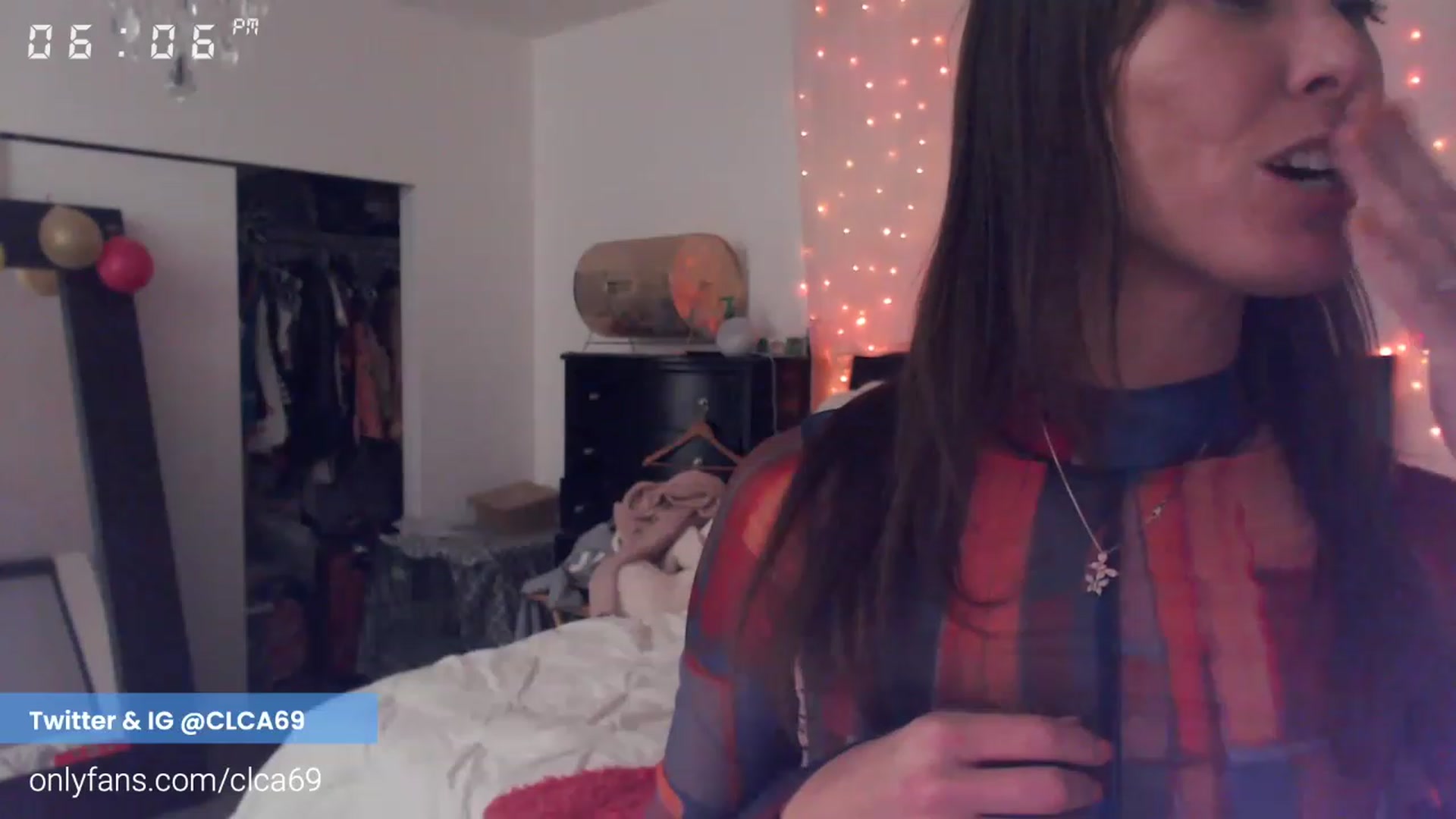 Gallery image thumbnail from Christy_Love's myfreecams stream on, 11/27/2022, 02:30 image 4 of 20