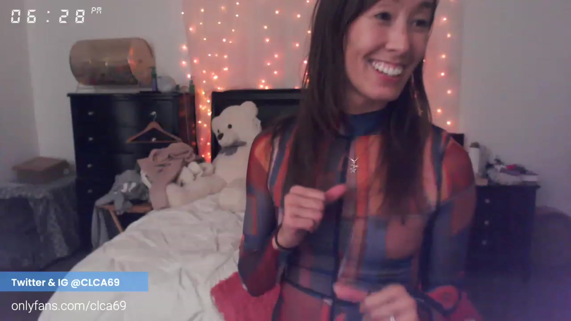Gallery image thumbnail from Christy_Love's myfreecams stream on, 11/27/2022, 02:30 image 20 of 20