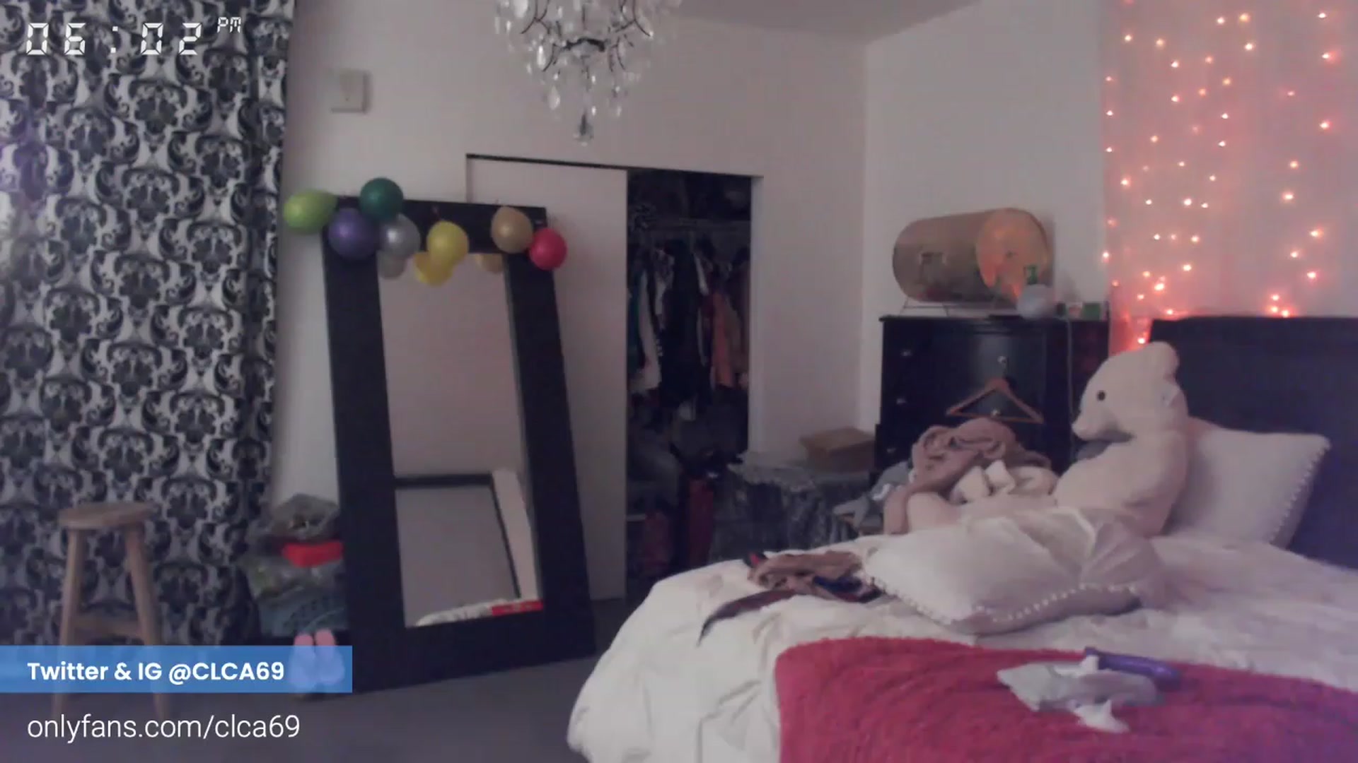 Gallery image thumbnail from Christy_Love's myfreecams stream on, 11/27/2022, 02:30 image 1 of 20