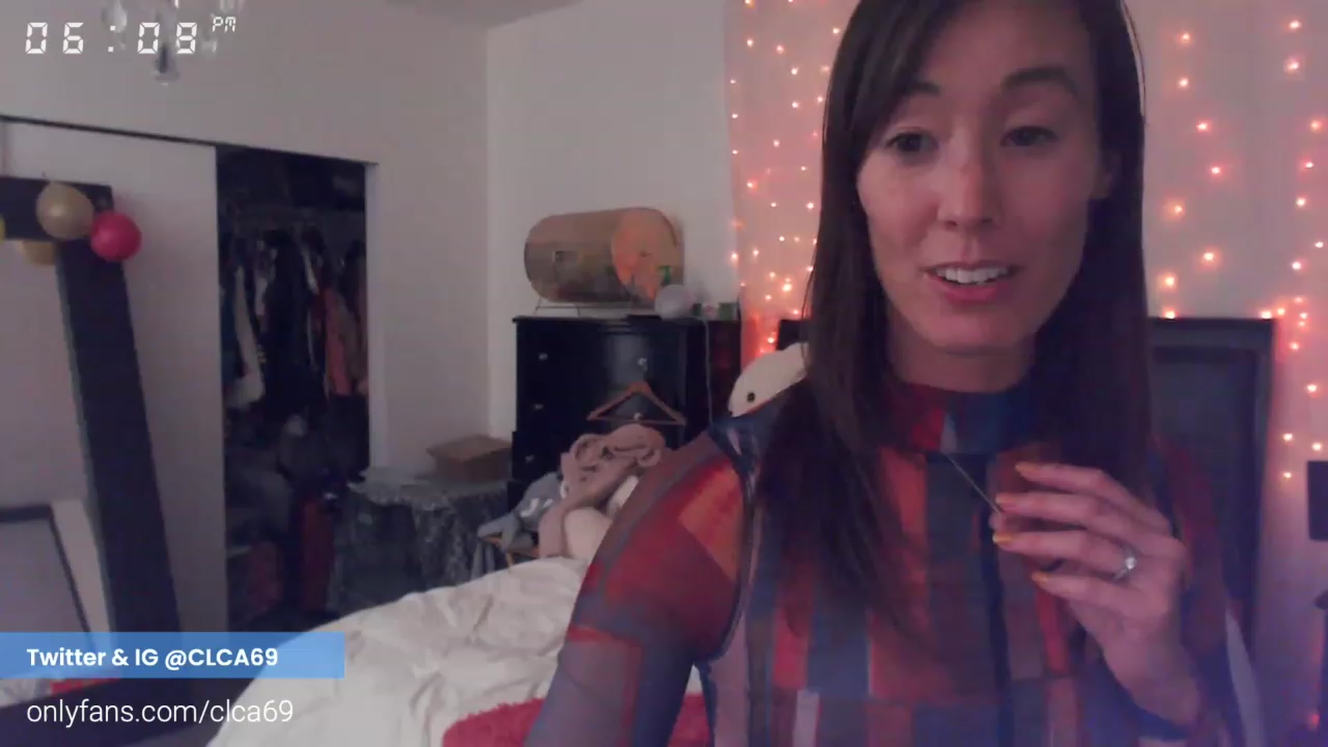 Gallery image thumbnail from Christy_Love's myfreecams stream on, 11/27/2022, 02:30 image 6 of 20