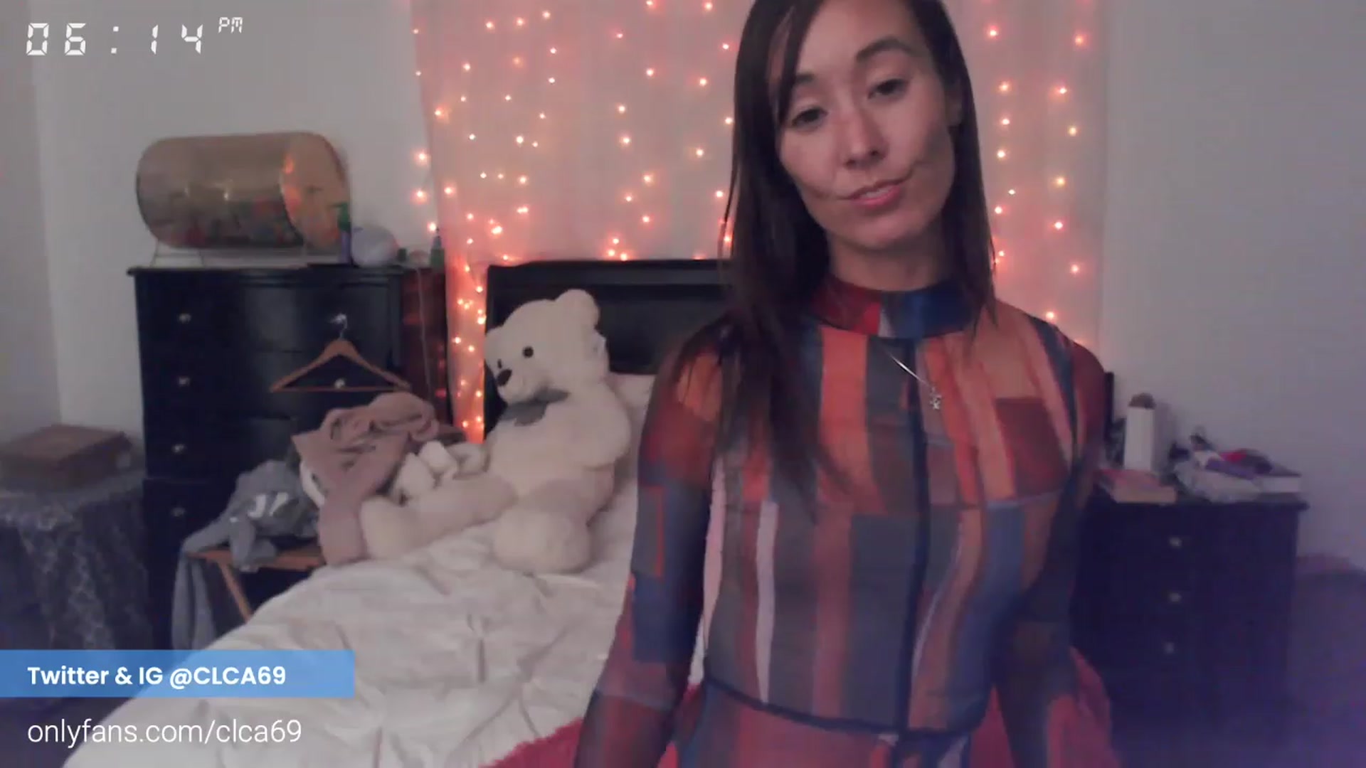 Gallery image thumbnail from Christy_Love's myfreecams stream on, 11/27/2022, 02:30 image 10 of 20