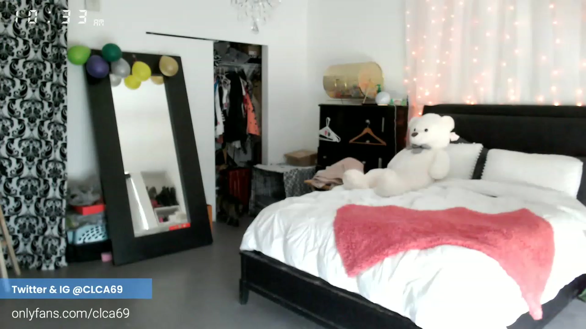 Gallery image thumbnail from Christy_Love's myfreecams stream on, 12/01/2022, 18:43 image 5 of 20