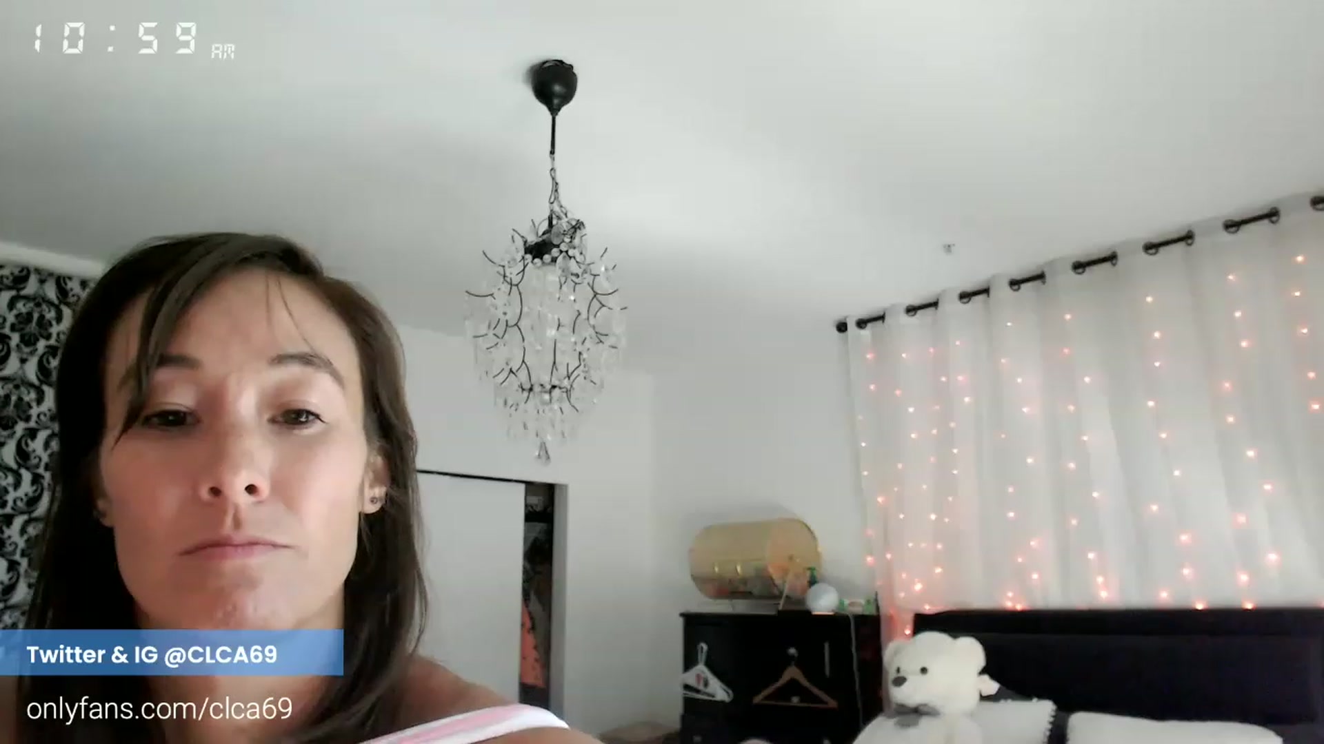 Gallery image thumbnail from Christy_Love's myfreecams stream on, 12/01/2022, 19:15 image 3 of 20