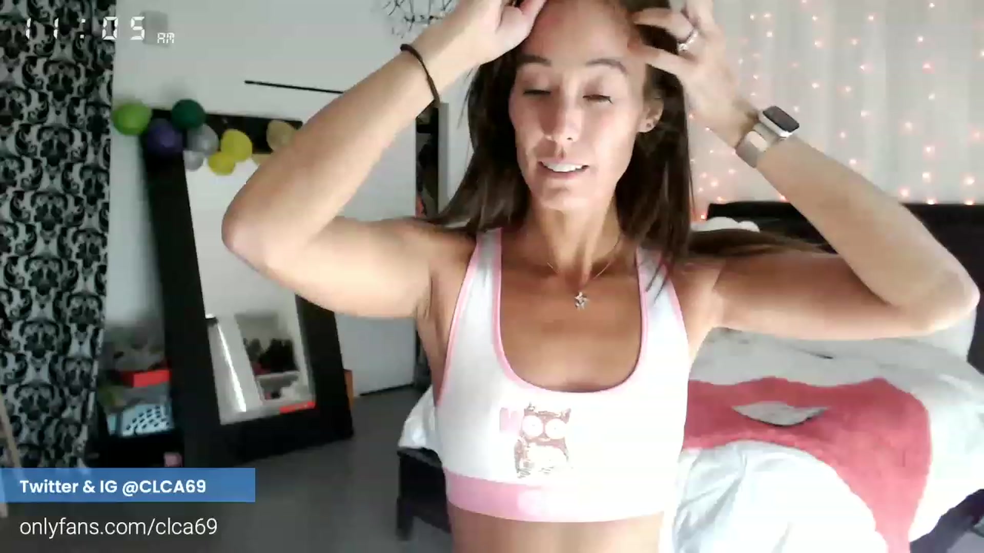 Gallery image thumbnail from Christy_Love's myfreecams stream on, 12/01/2022, 19:15 image 11 of 20