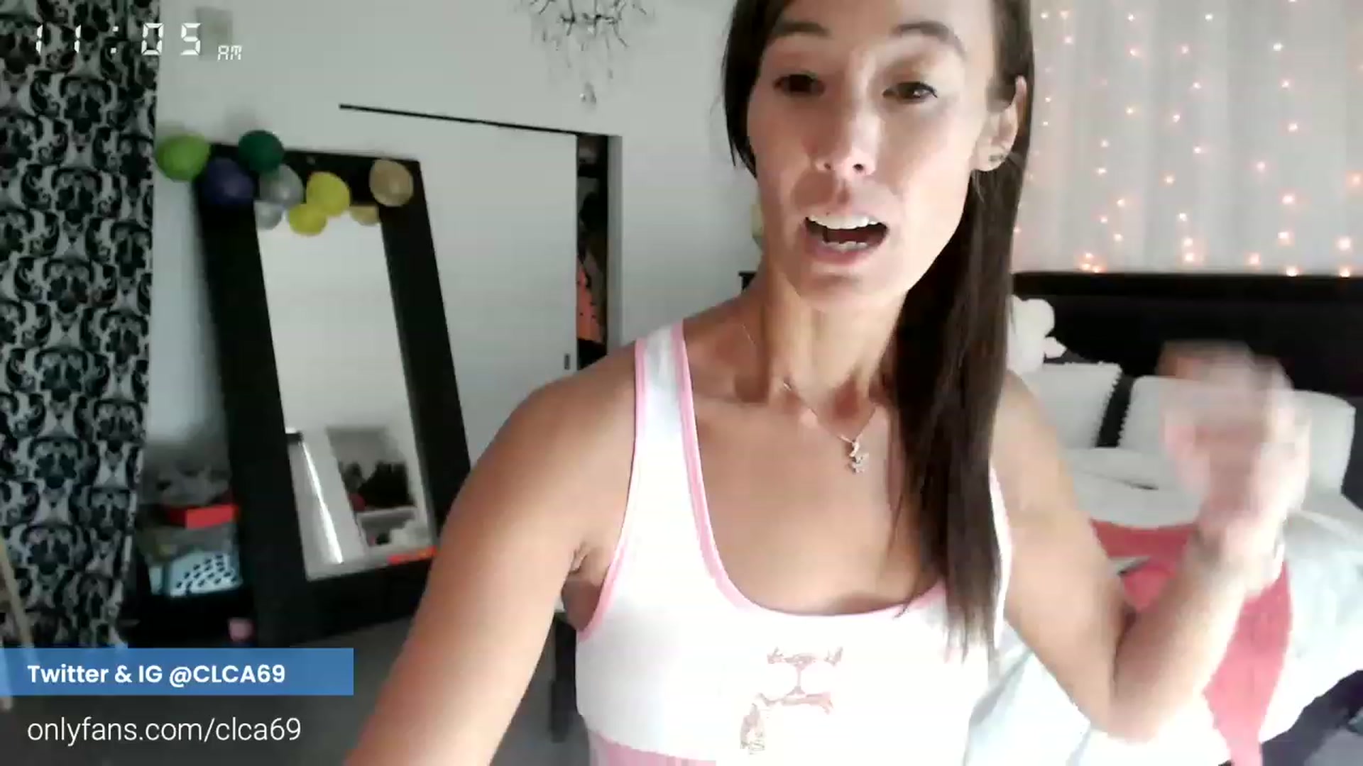 Gallery image thumbnail from Christy_Love's myfreecams stream on, 12/01/2022, 19:15 image 10 of 20