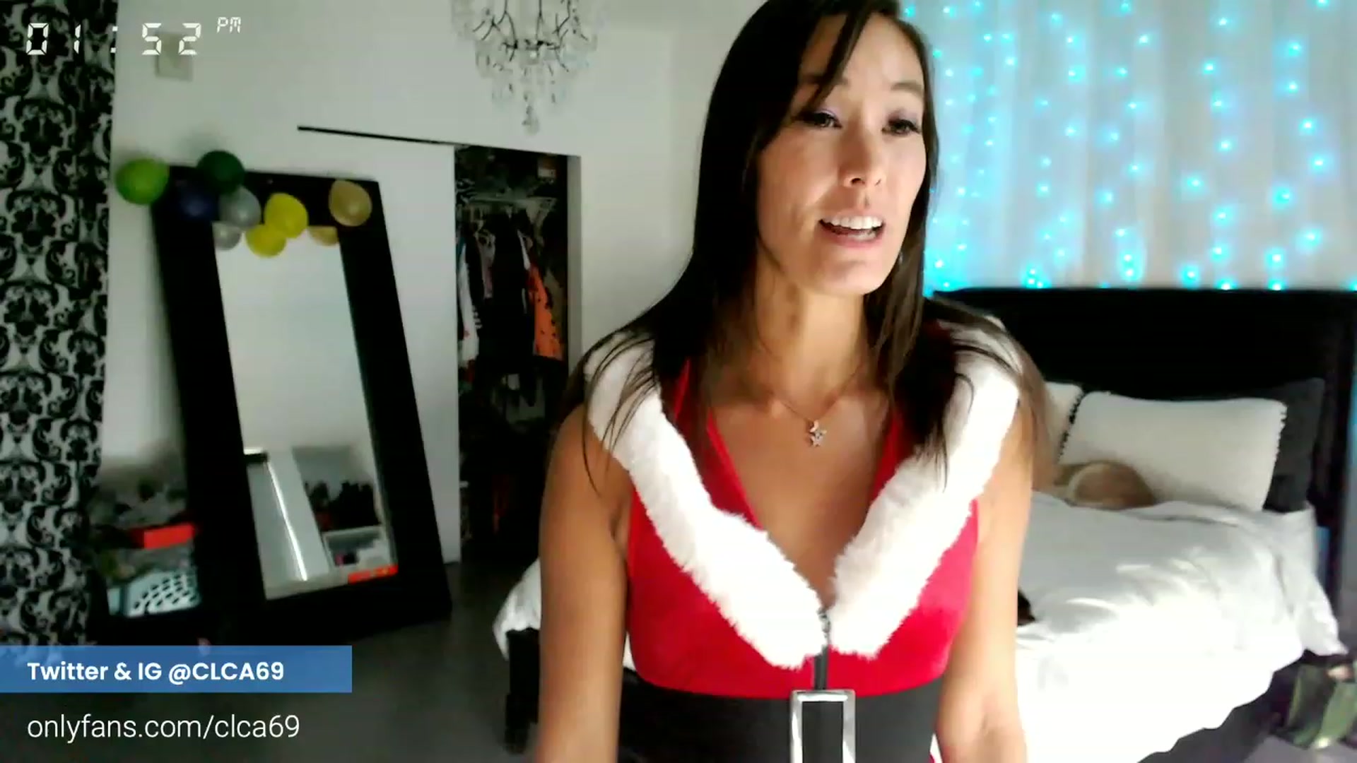 Gallery image thumbnail from Christy_Love's myfreecams stream on, 12/03/2022, 22:25 image 11 of 20
