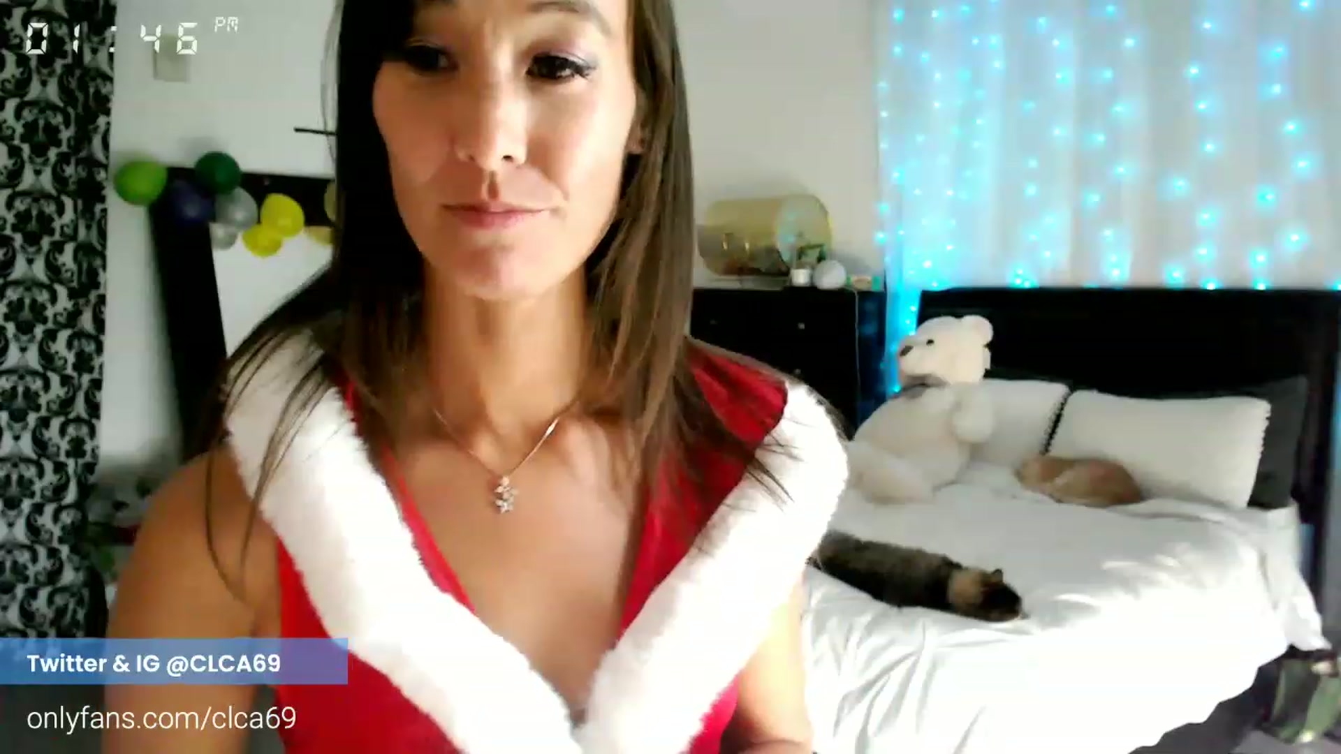 Gallery image thumbnail from Christy_Love's myfreecams stream on, 12/03/2022, 22:25 image 9 of 20