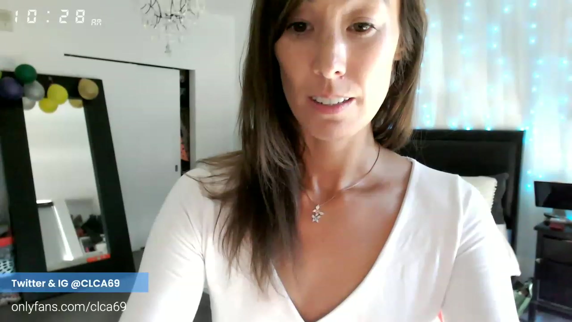 Gallery image thumbnail from Christy_Love's myfreecams stream on, 12/05/2022, 19:19 image 4 of 20
