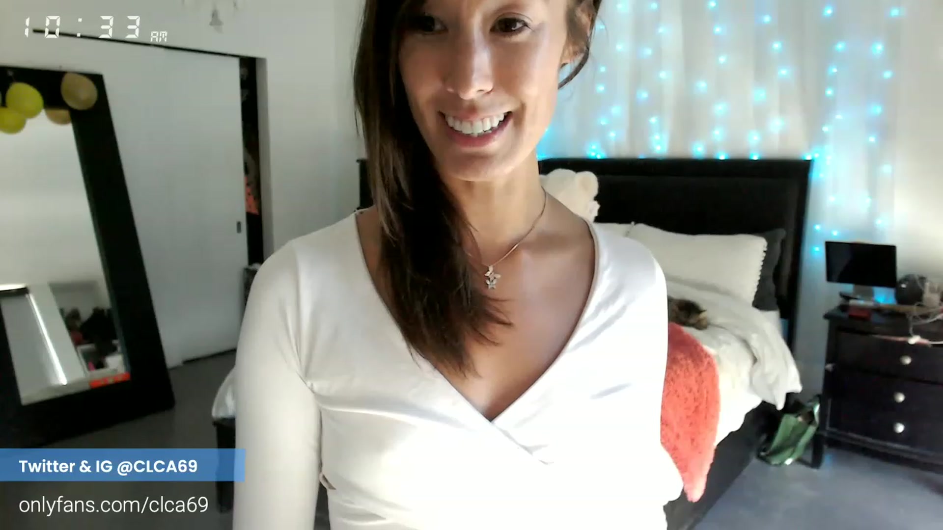 Gallery image thumbnail from Christy_Love's myfreecams stream on, 12/05/2022, 19:19 image 6 of 20