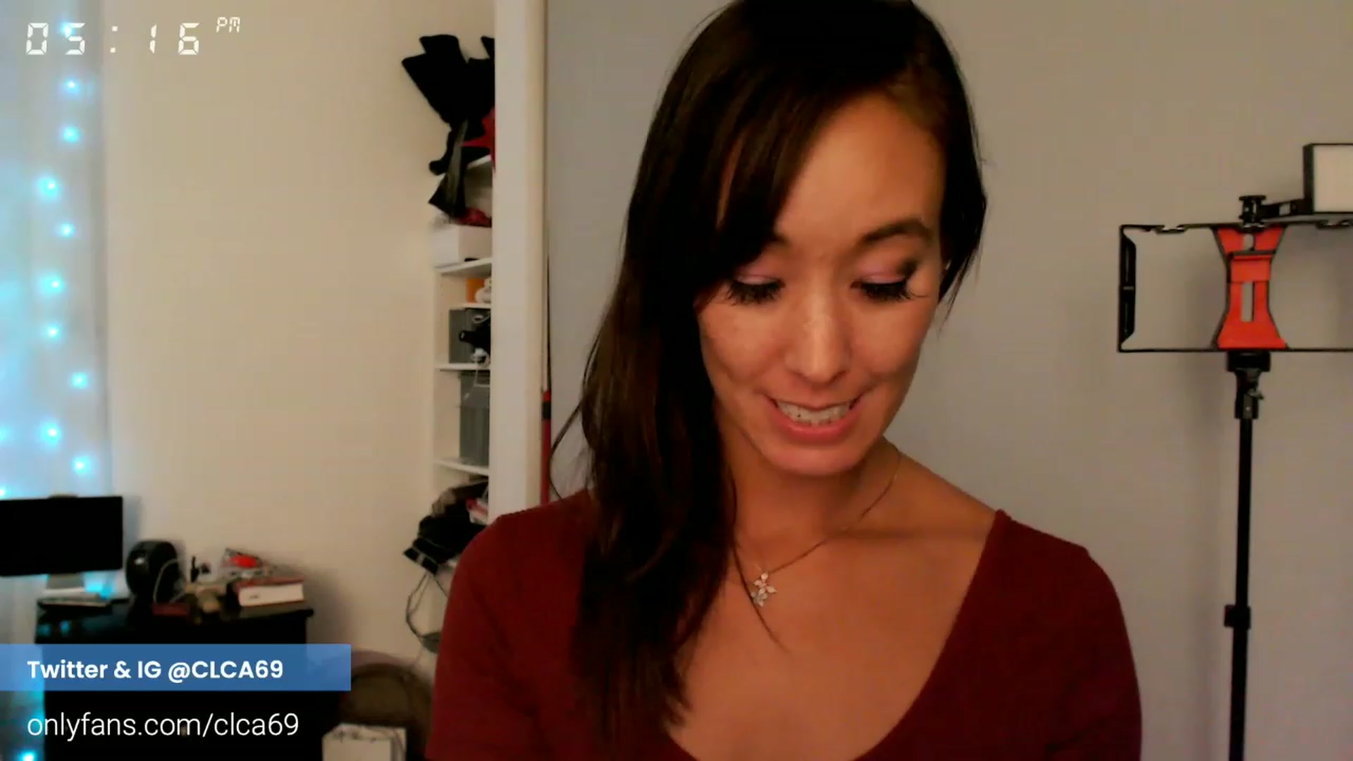 Gallery image thumbnail from Christy_Love's myfreecams stream on, 12/08/2022, 01:34 image 13 of 20