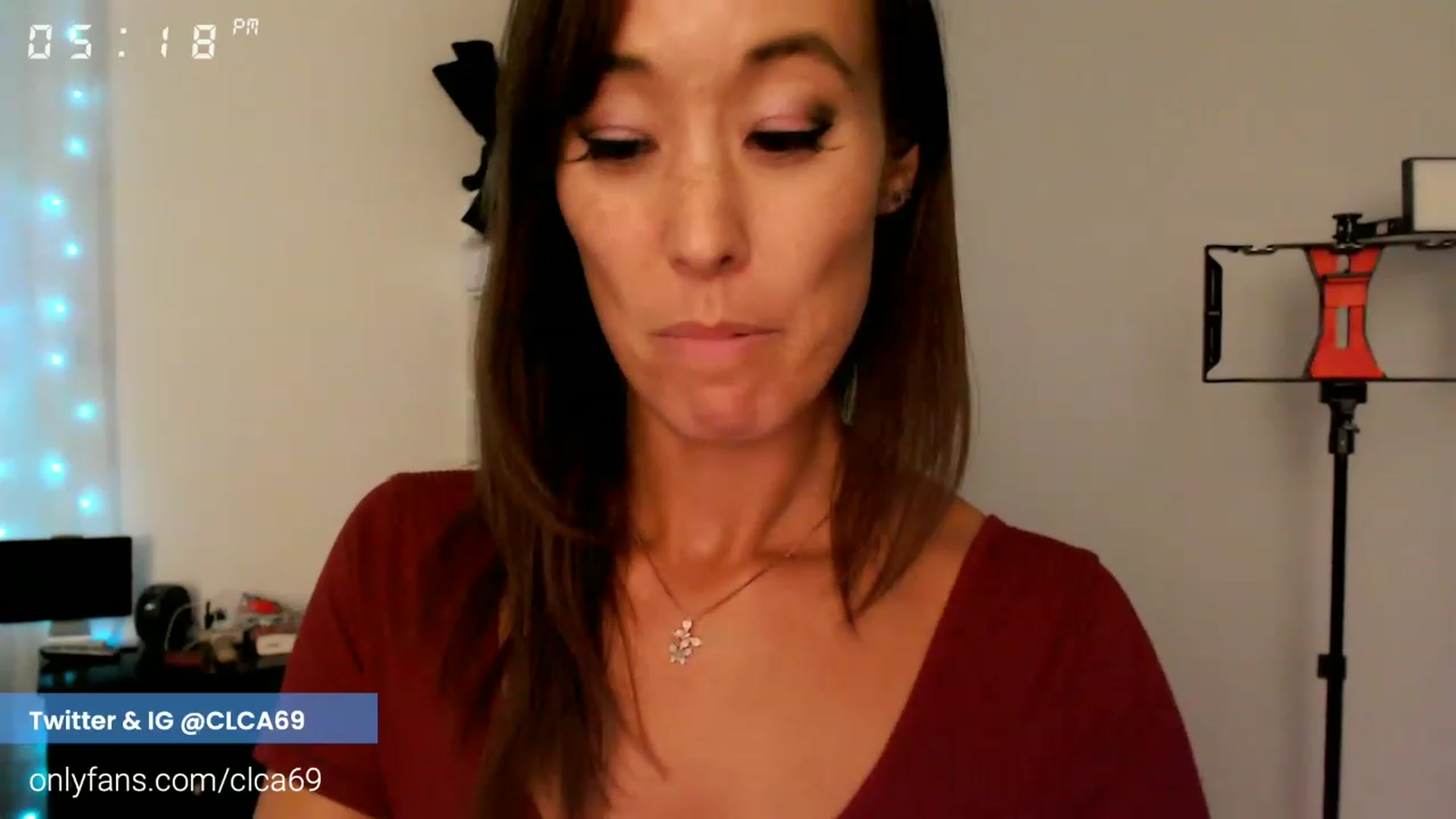 Gallery image thumbnail from Christy_Love's myfreecams stream on, 12/08/2022, 01:34 image 14 of 20