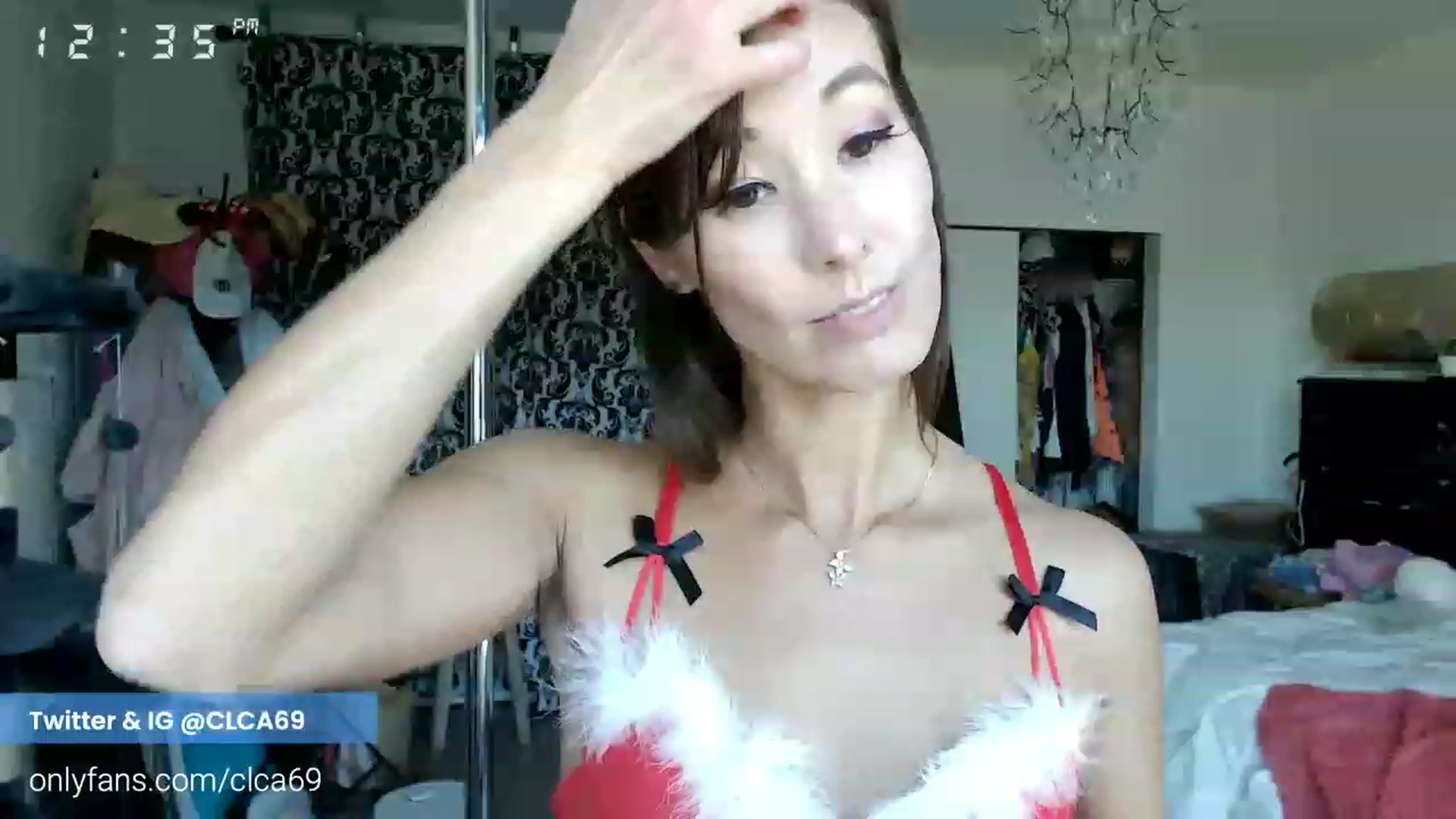 Gallery image thumbnail from Christy_Love's myfreecams stream on, 12/10/2022, 20:42 image 14 of 20