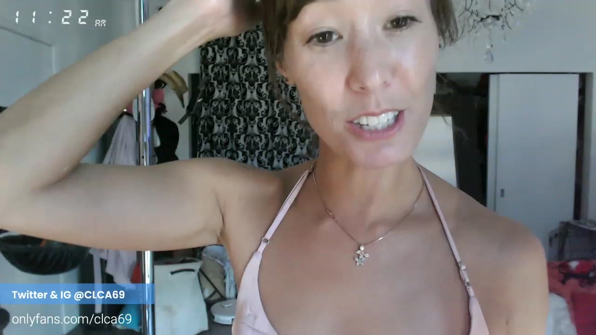 Gallery image thumbnail from Christy_Love's myfreecams stream on, 12/24/2022, 19:49 image 5 of 20