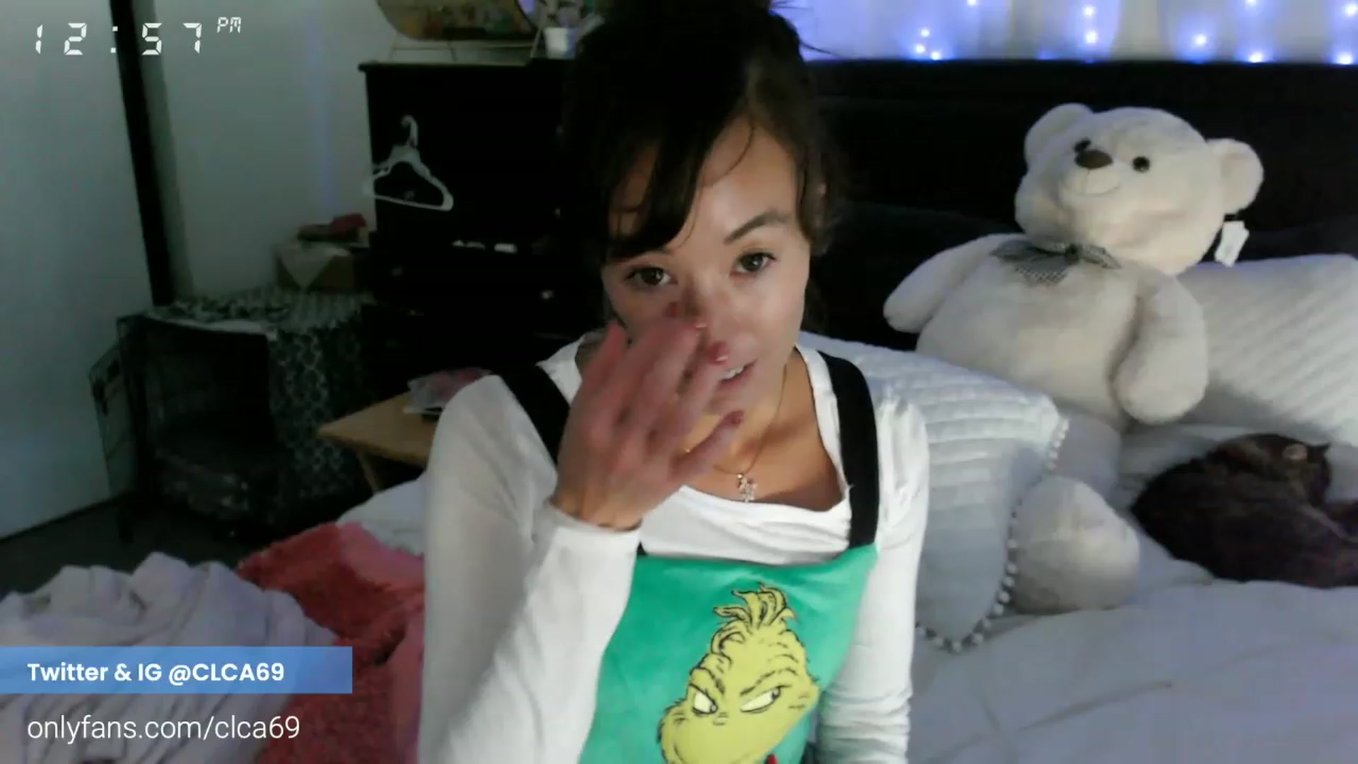 Gallery image thumbnail from Christy_Love's myfreecams stream on, 12/24/2022, 21:02 image 20 of 20