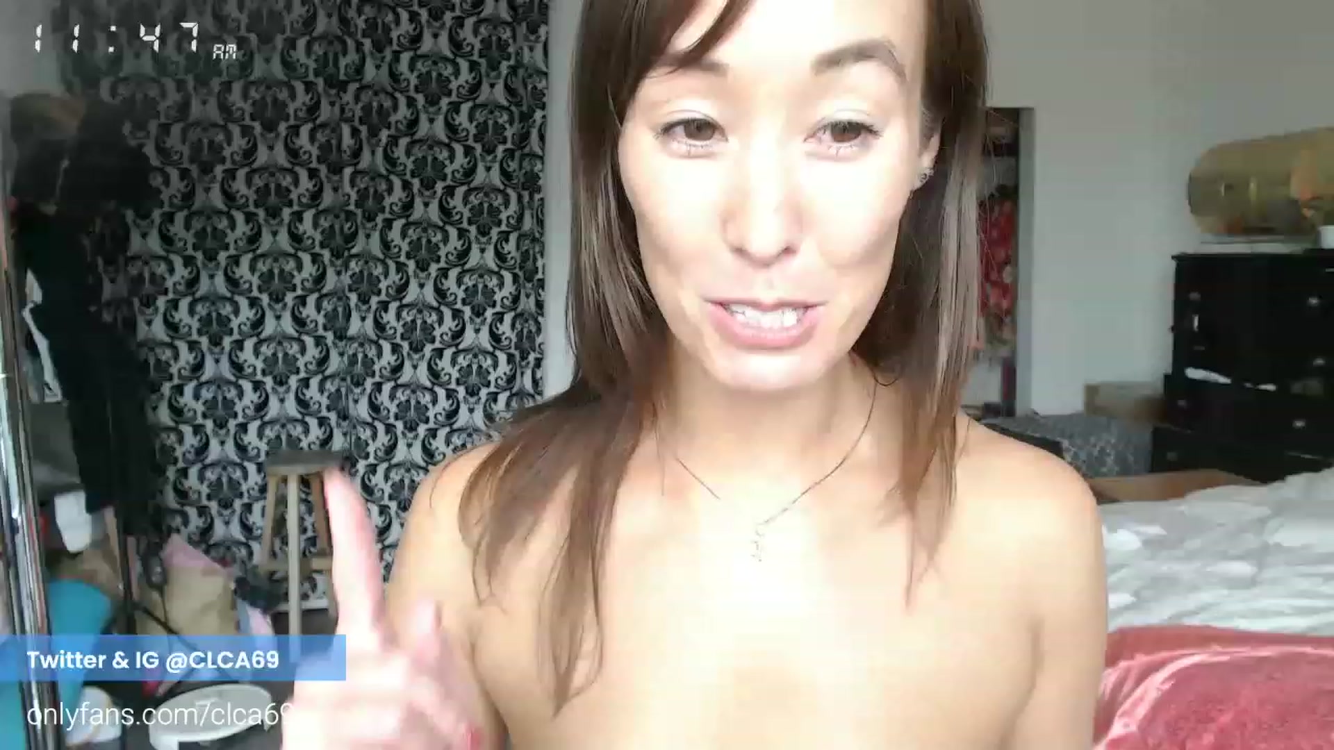 Gallery image thumbnail from Christy_Love's myfreecams stream on, 12/29/2022, 20:25 image 13 of 20