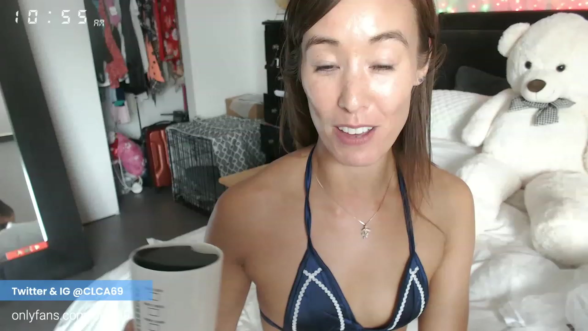 Gallery image thumbnail from Christy_Love's myfreecams stream on, 12/29/2022, 20:25 image 1 of 20