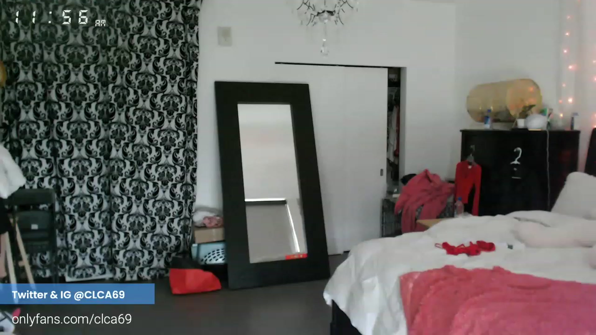 Gallery image thumbnail from Christy_Love's myfreecams stream on, 01/02/2023, 20:24 image 1 of 20