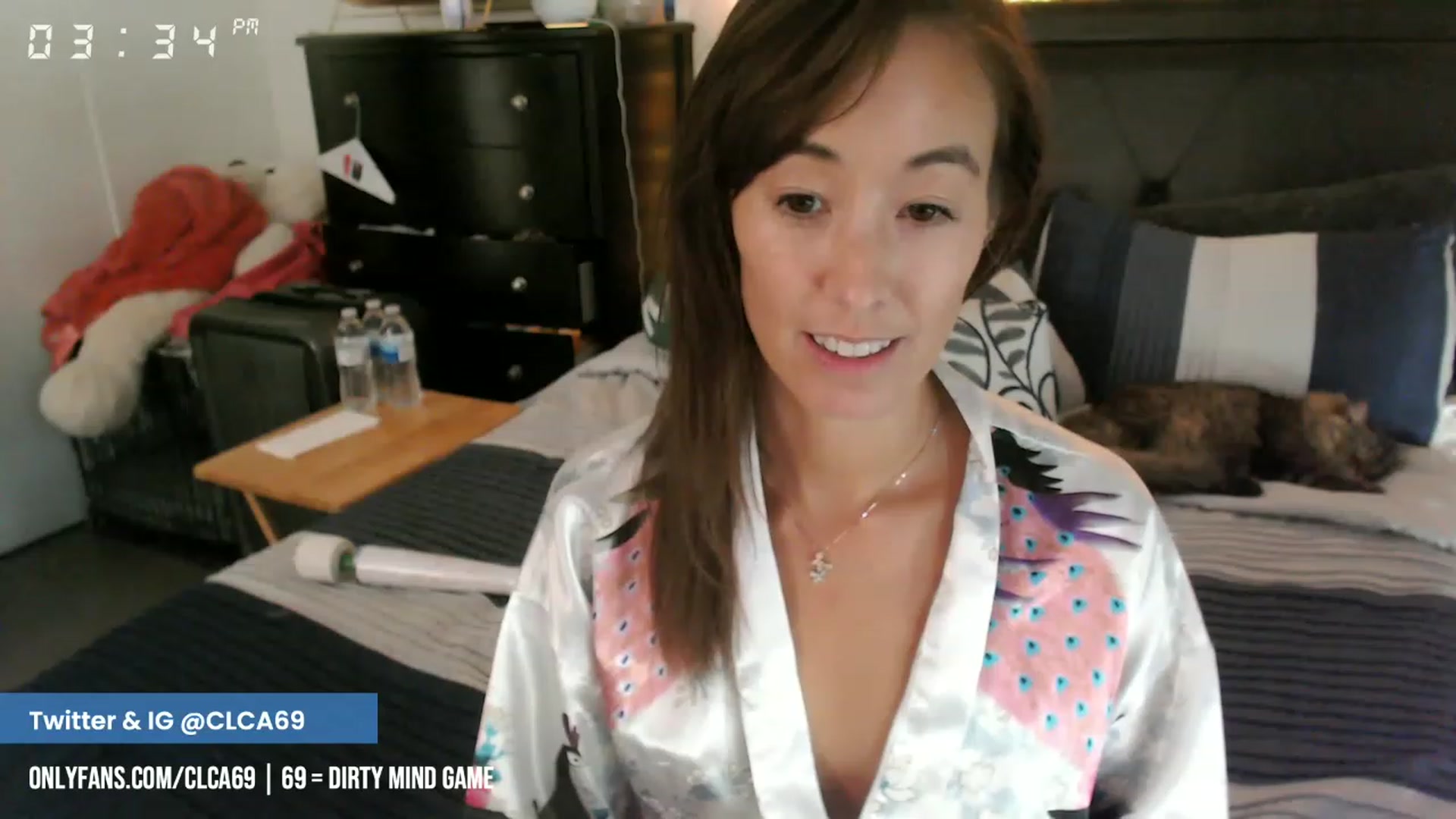 Gallery image thumbnail from Christy_Love's myfreecams stream on, 01/10/2023, 24:01 image 2 of 20