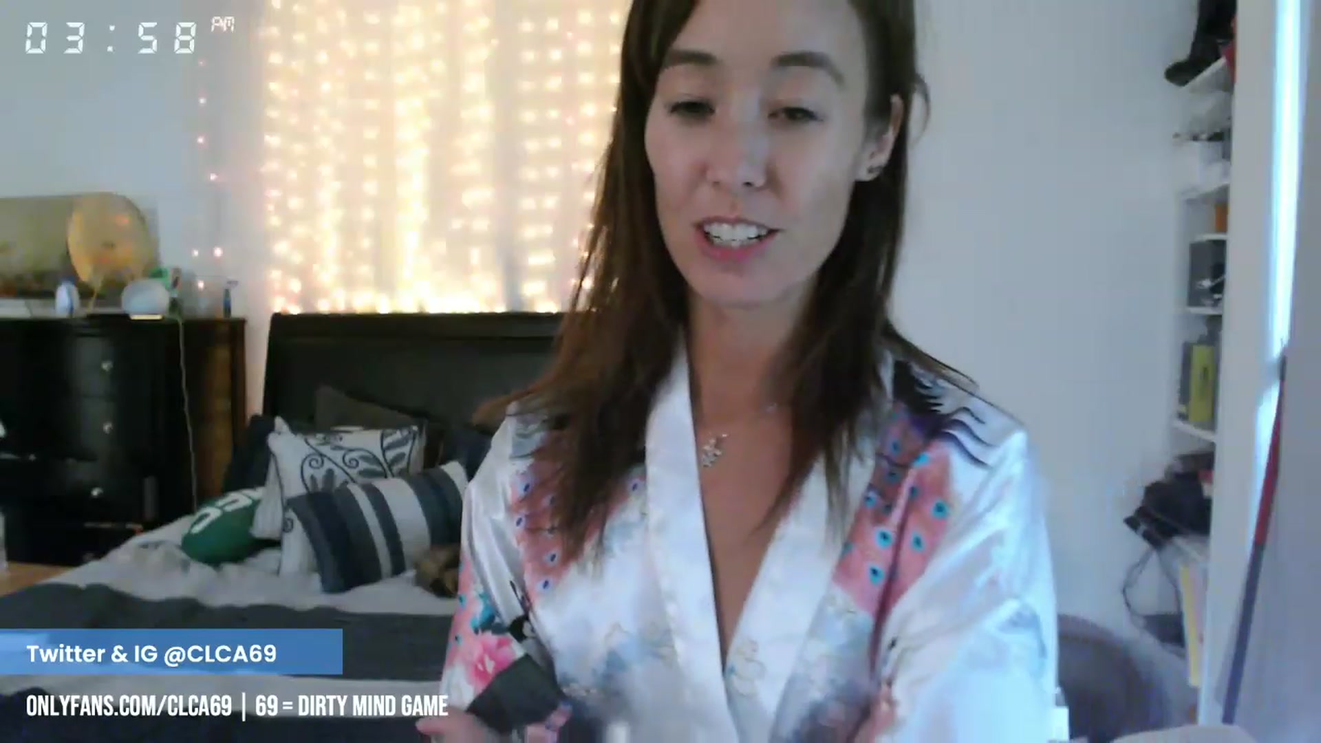 Gallery image thumbnail from Christy_Love's myfreecams stream on, 01/10/2023, 24:01 image 20 of 20