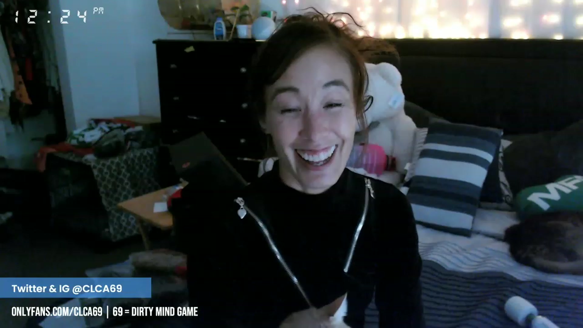 Gallery image thumbnail from Christy_Love's myfreecams stream on, 01/15/2023, 20:29 image 16 of 20
