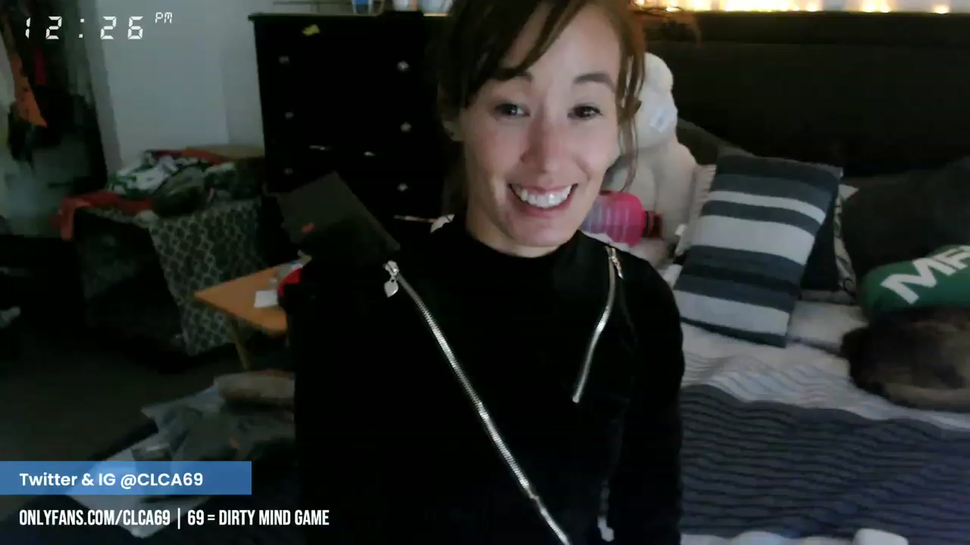 Gallery image thumbnail from Christy_Love's myfreecams stream on, 01/15/2023, 20:29 image 19 of 20