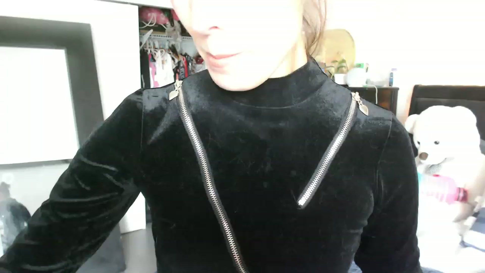 Gallery image thumbnail from Christy_Love's myfreecams stream on, 01/15/2023, 20:29 image 3 of 20
