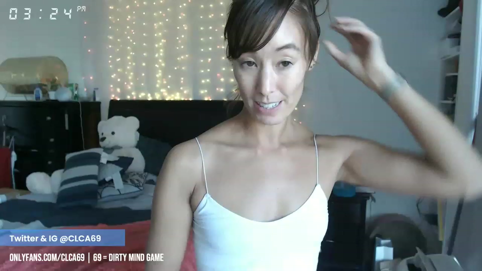 Gallery image thumbnail from Christy_Love's myfreecams stream on, 01/18/2023, 23:32 image 10 of 20