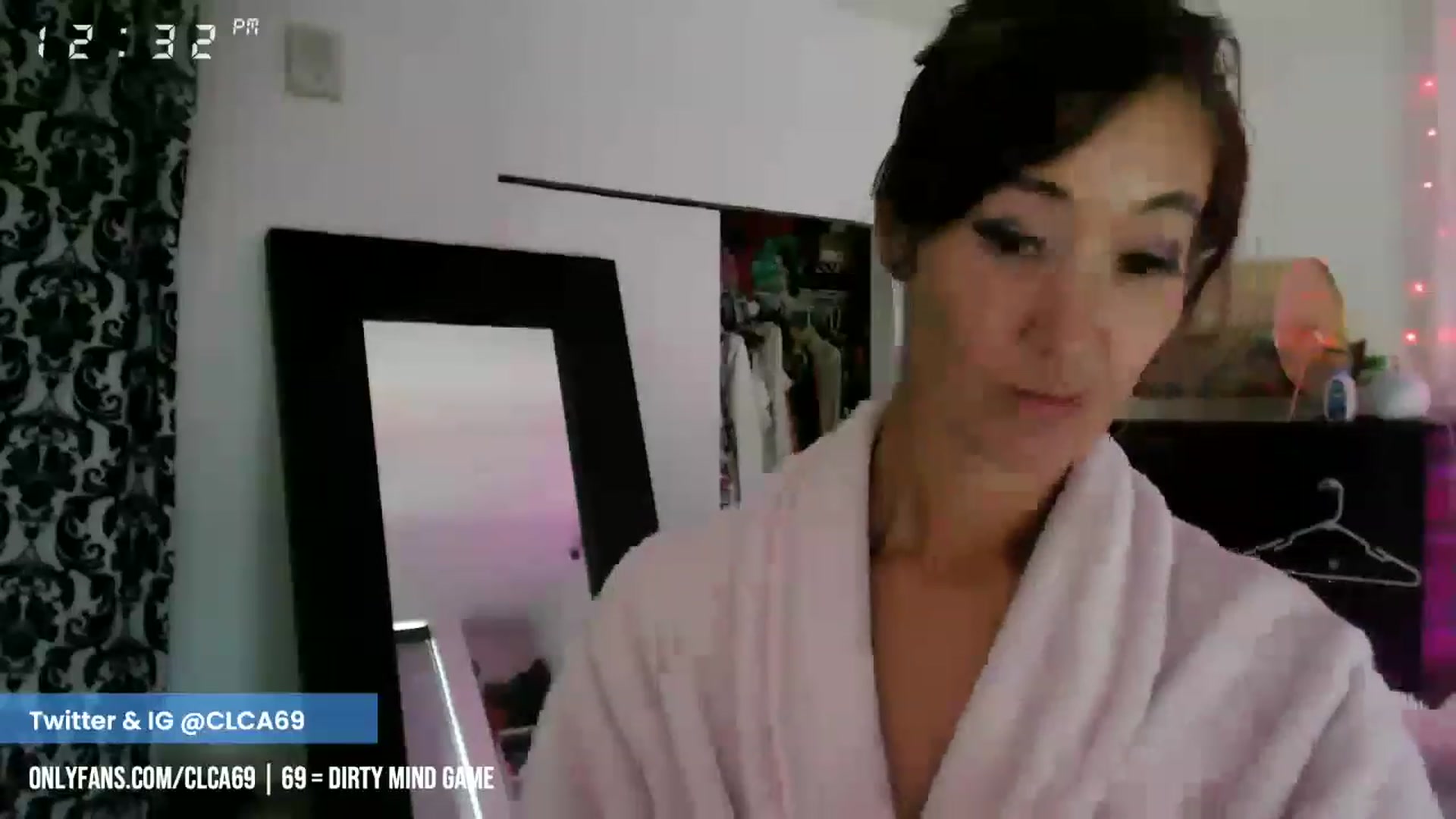 Gallery image thumbnail from Christy_Love's myfreecams stream on, 02/06/2023, 20:55 image 4 of 20