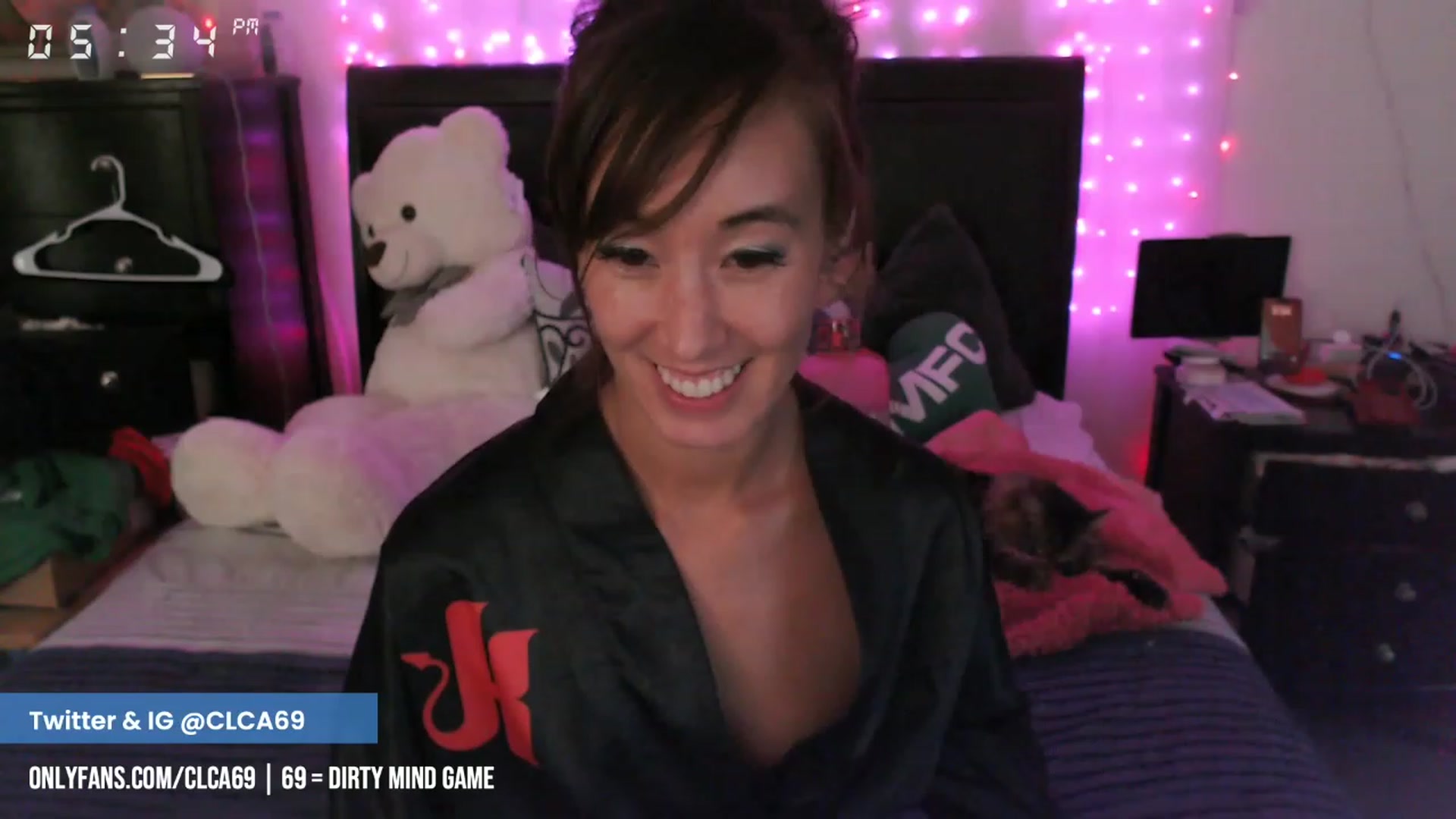 Gallery image thumbnail from Christy_Love's myfreecams stream on, 02/16/2023, 02:51 image 11 of 20