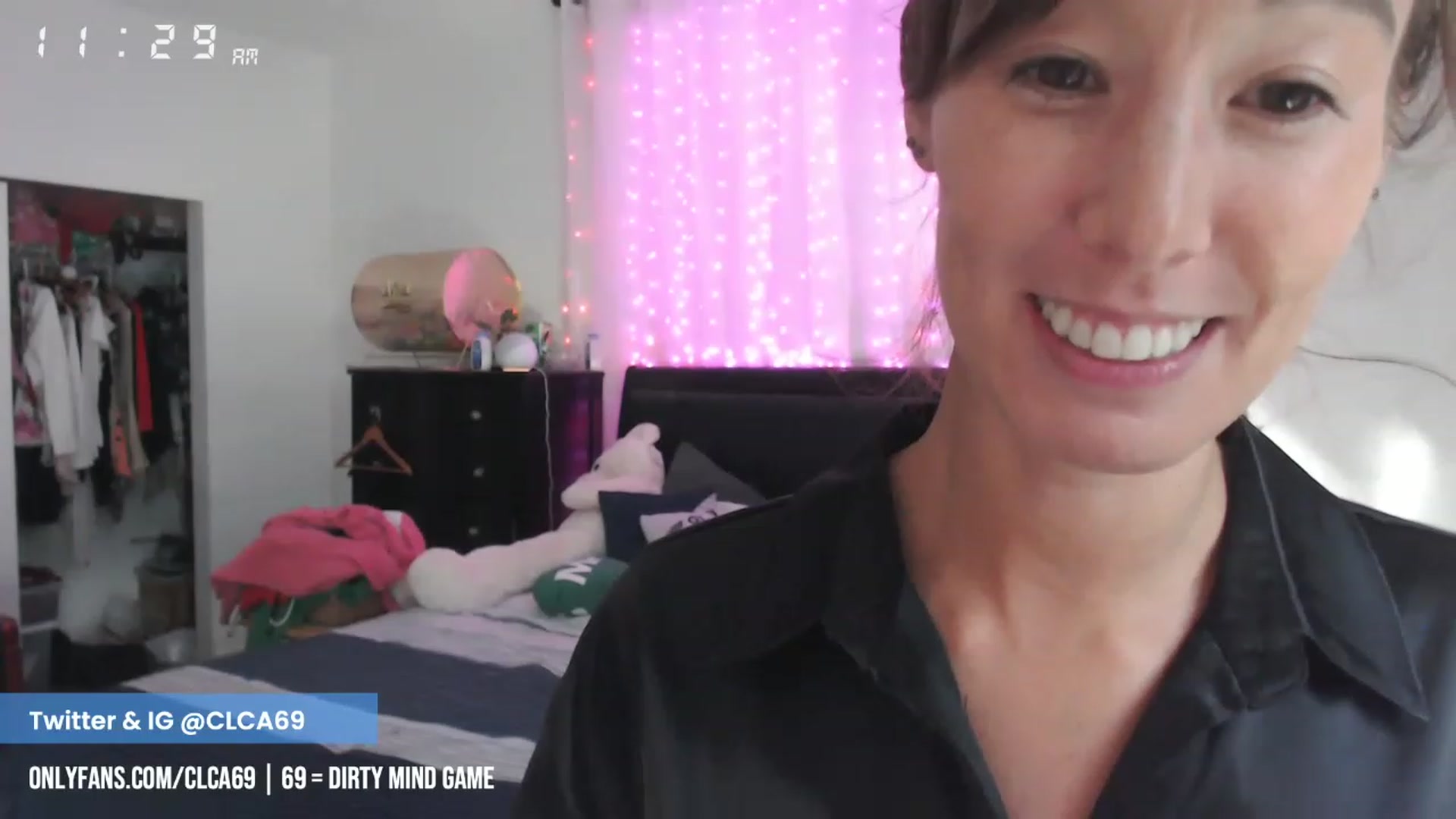 Gallery image thumbnail from Christy_Love's myfreecams stream on, 02/17/2023, 19:42 image 7 of 20
