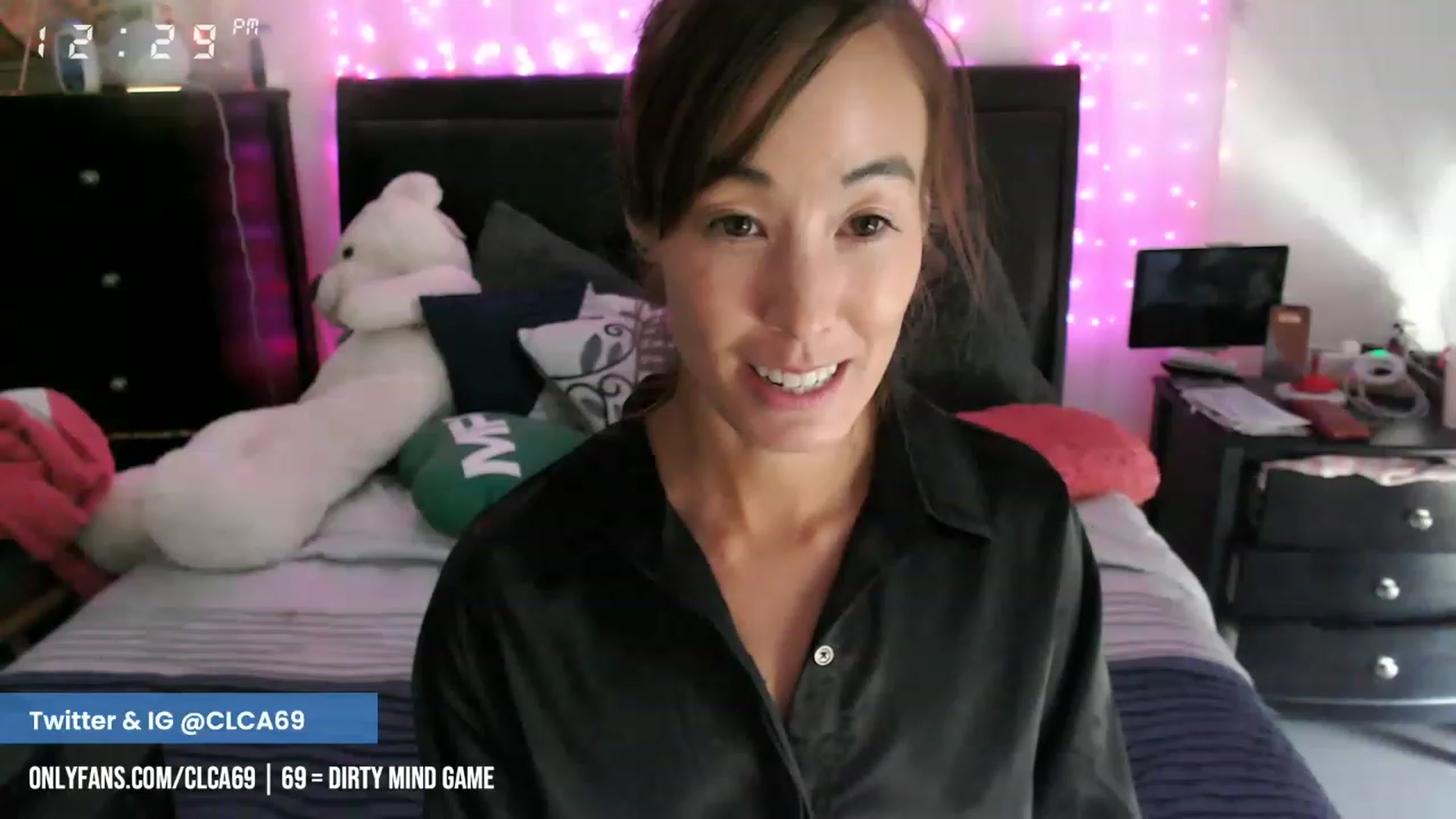 Gallery image thumbnail from Christy_Love's myfreecams stream on, 02/17/2023, 21:44 image 8 of 20
