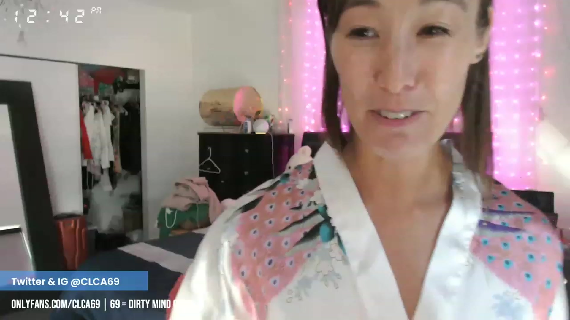 Gallery image thumbnail from Christy_Love's myfreecams stream on, 02/18/2023, 21:24 image 1 of 20