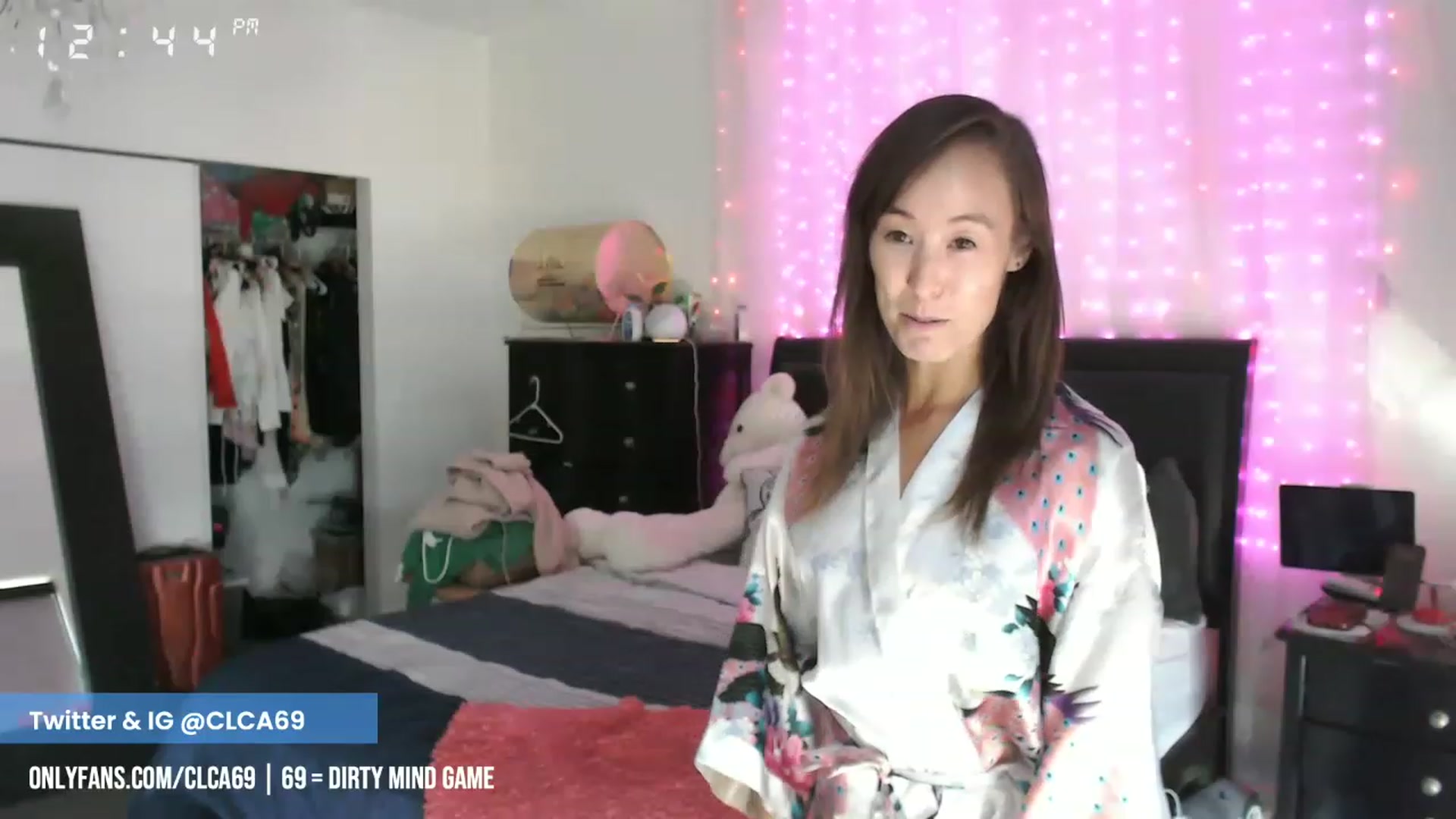 Gallery image thumbnail from Christy_Love's myfreecams stream on, 02/18/2023, 21:24 image 2 of 20