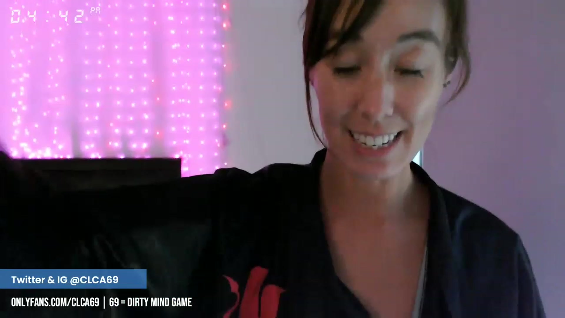 Gallery image thumbnail from Christy_Love's myfreecams stream on, 02/21/2023, 24:43 image 20 of 20
