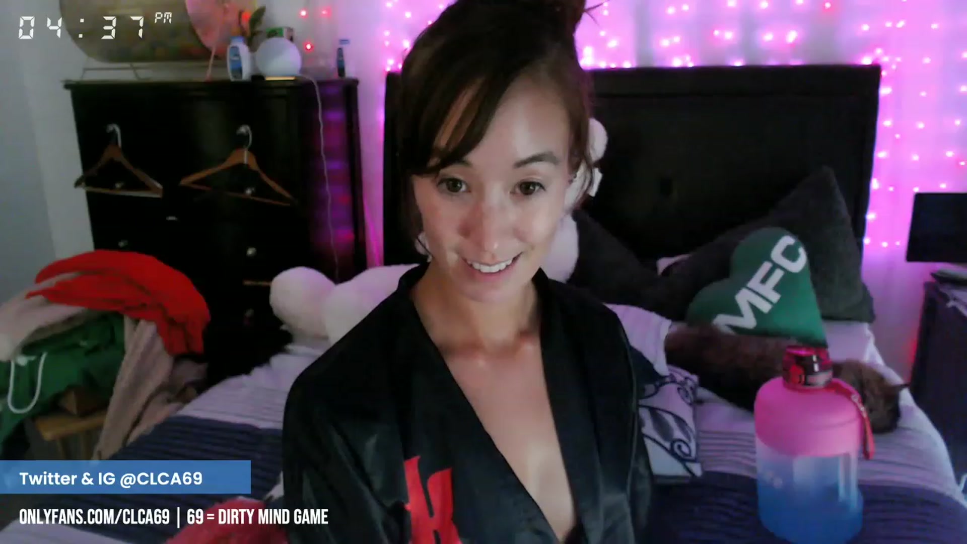 Gallery image thumbnail from Christy_Love's myfreecams stream on, 02/21/2023, 24:43 image 13 of 20