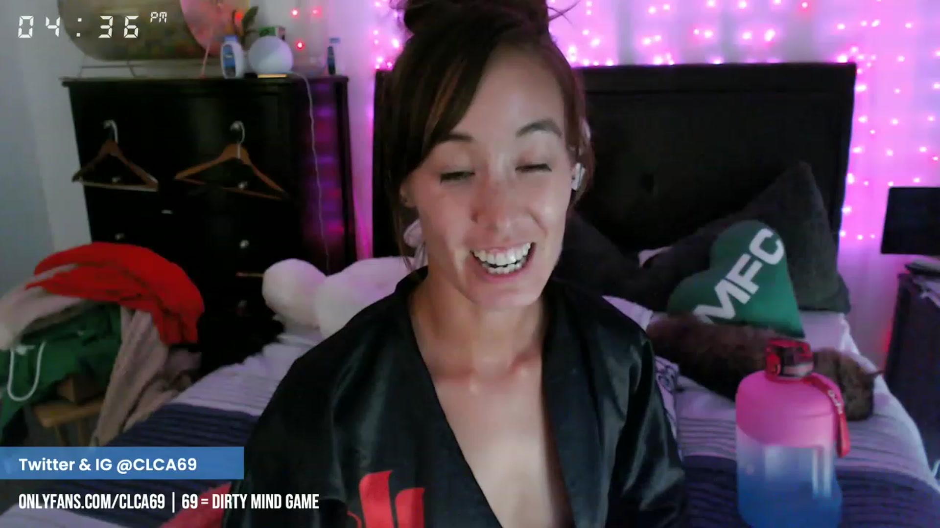 Gallery image thumbnail from Christy_Love's myfreecams stream on, 02/21/2023, 24:43 image 11 of 20