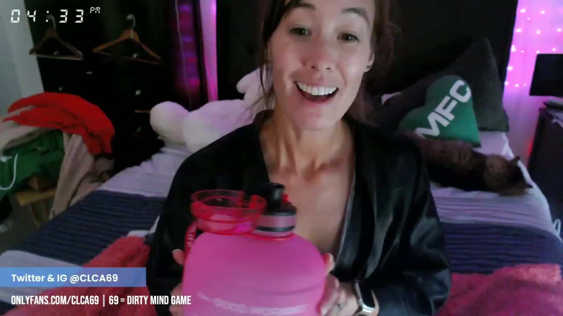Gallery image thumbnail from Christy_Love's myfreecams stream on, 02/21/2023, 24:43 image 7 of 20