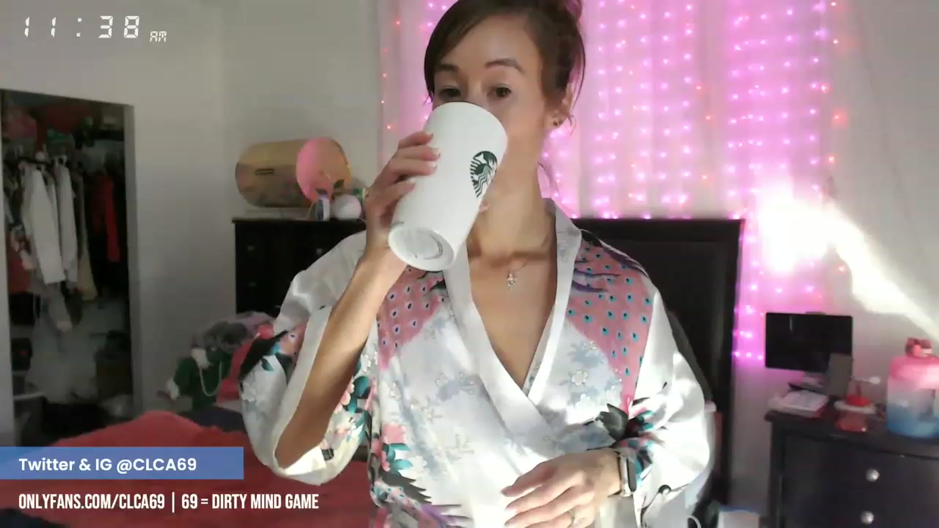 Gallery image thumbnail from Christy_Love's myfreecams stream on, 02/26/2023, 19:54 image 4 of 20