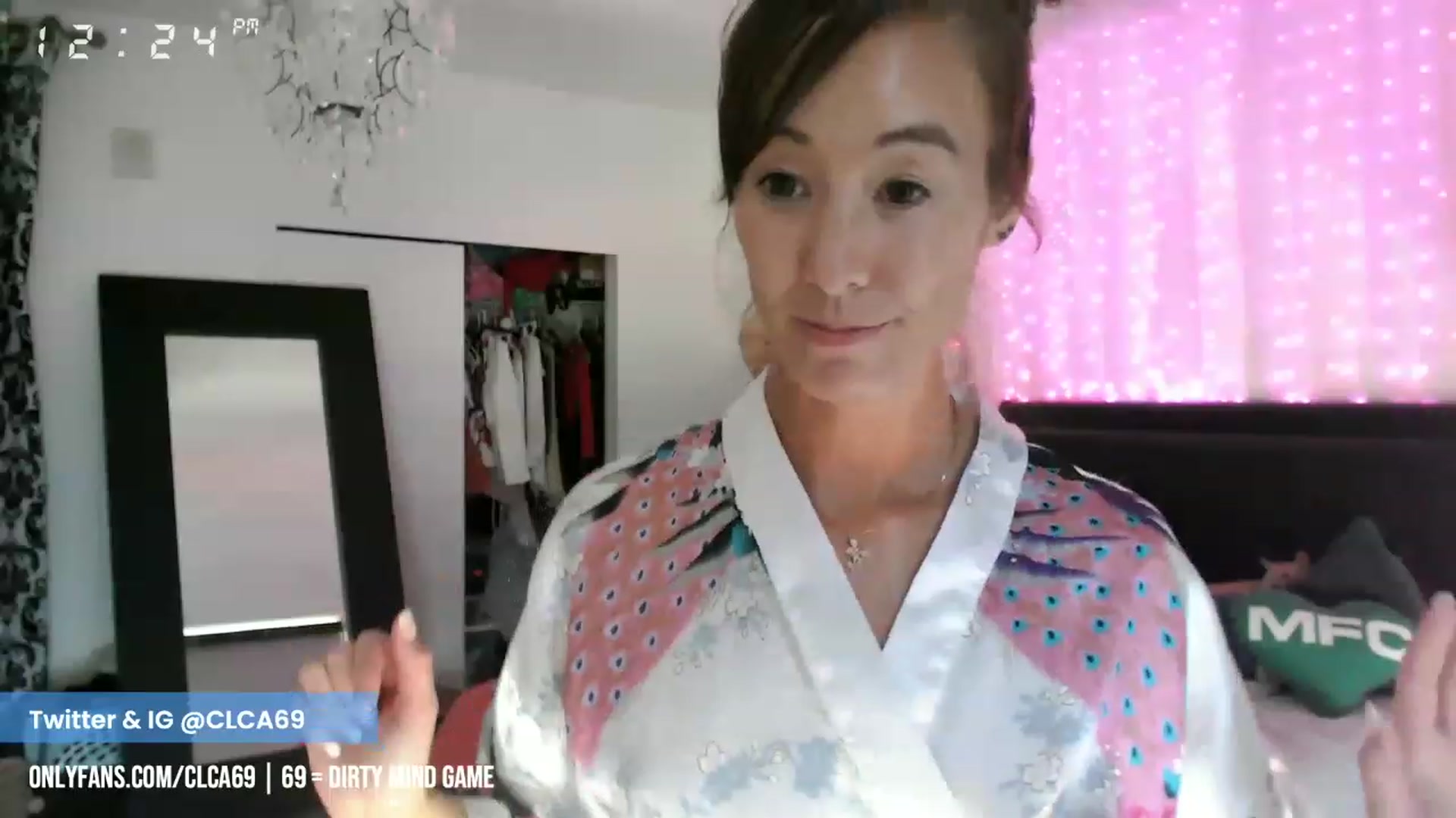 Gallery image thumbnail from Christy_Love's myfreecams stream on, 02/26/2023, 20:31 image 15 of 20